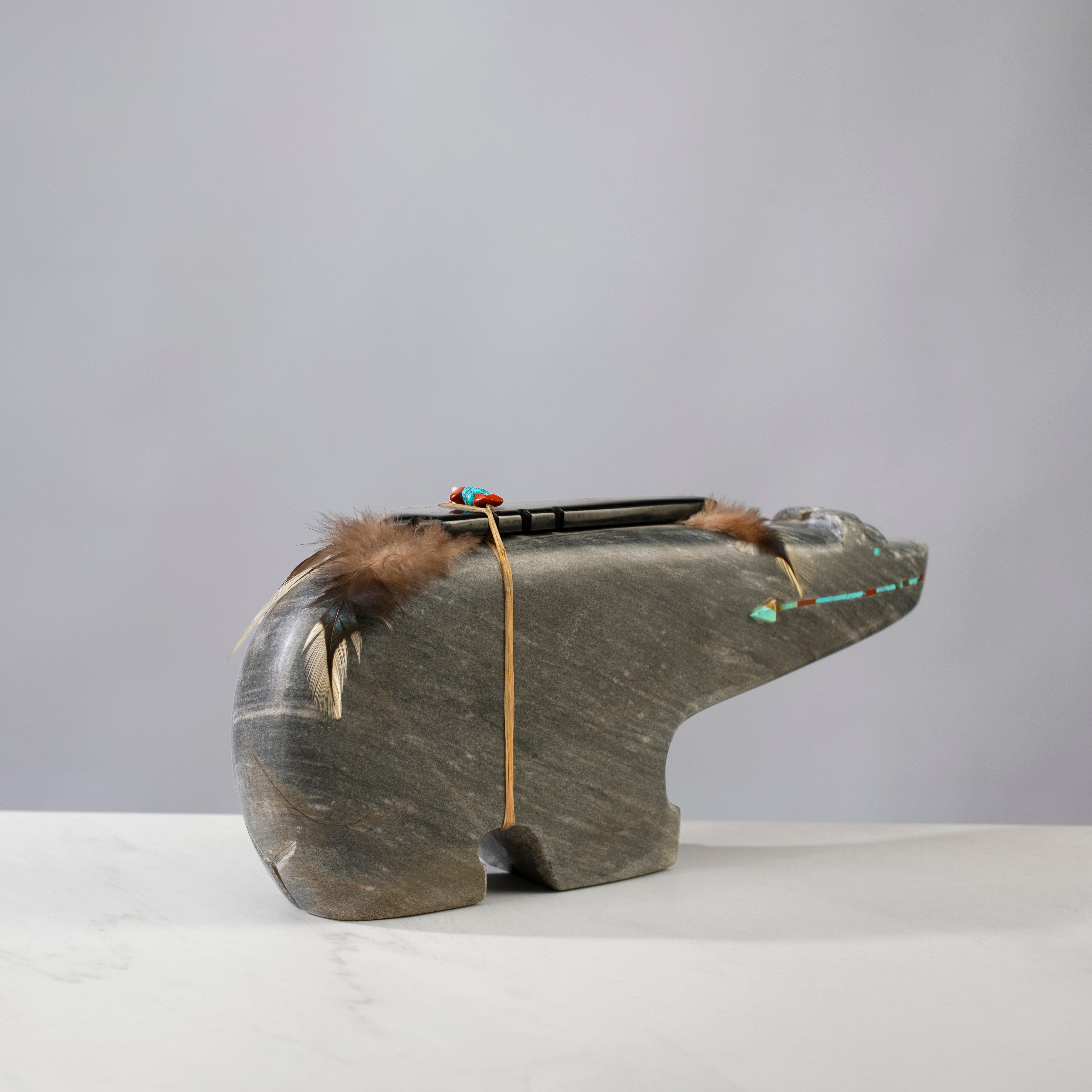 Kalifano Native American Fetish Carvings Herman Yazzie Petrified Wood Handmade Zuni Fetish Bear Carving NAC1800.003
