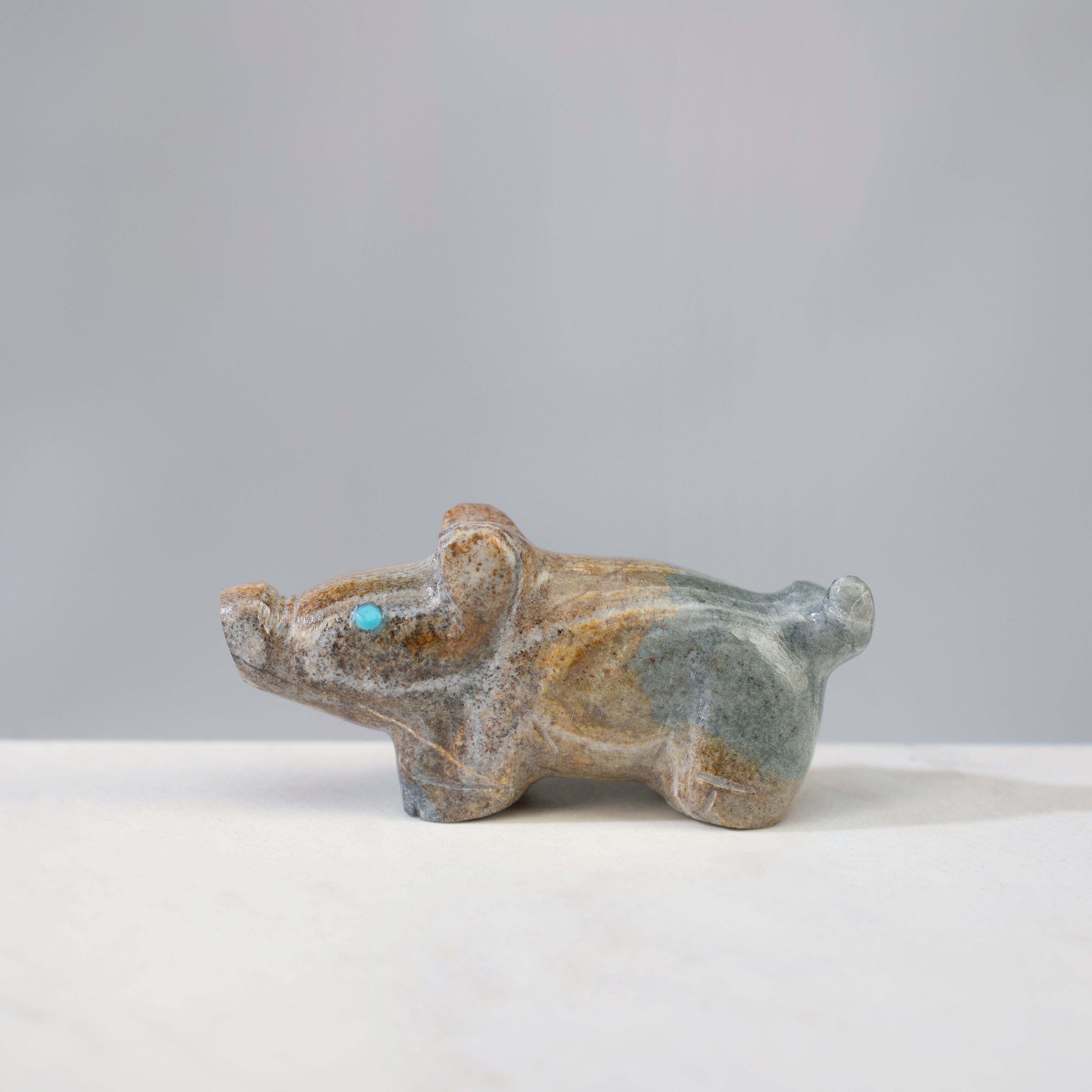 Kalifano Native American Fetish Carvings Louise Ponchelle Picaso Marble & Turquoise Handmade Zuni Pig Carving NAC150.003