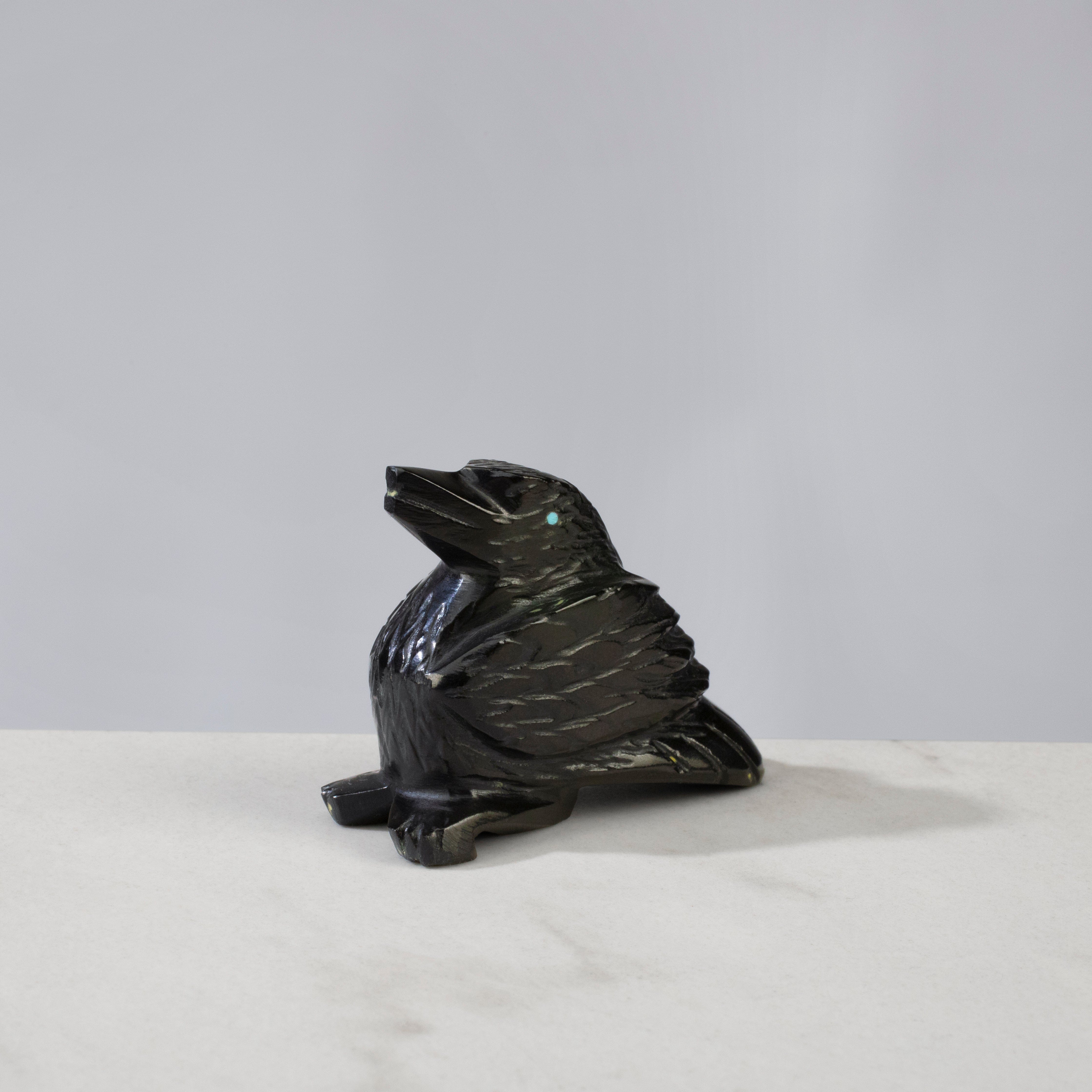 Kalifano Native American Fetish Carvings Tony Mackel Black Marble Handmade Zuni Fetish Raven Carving NAC222.003