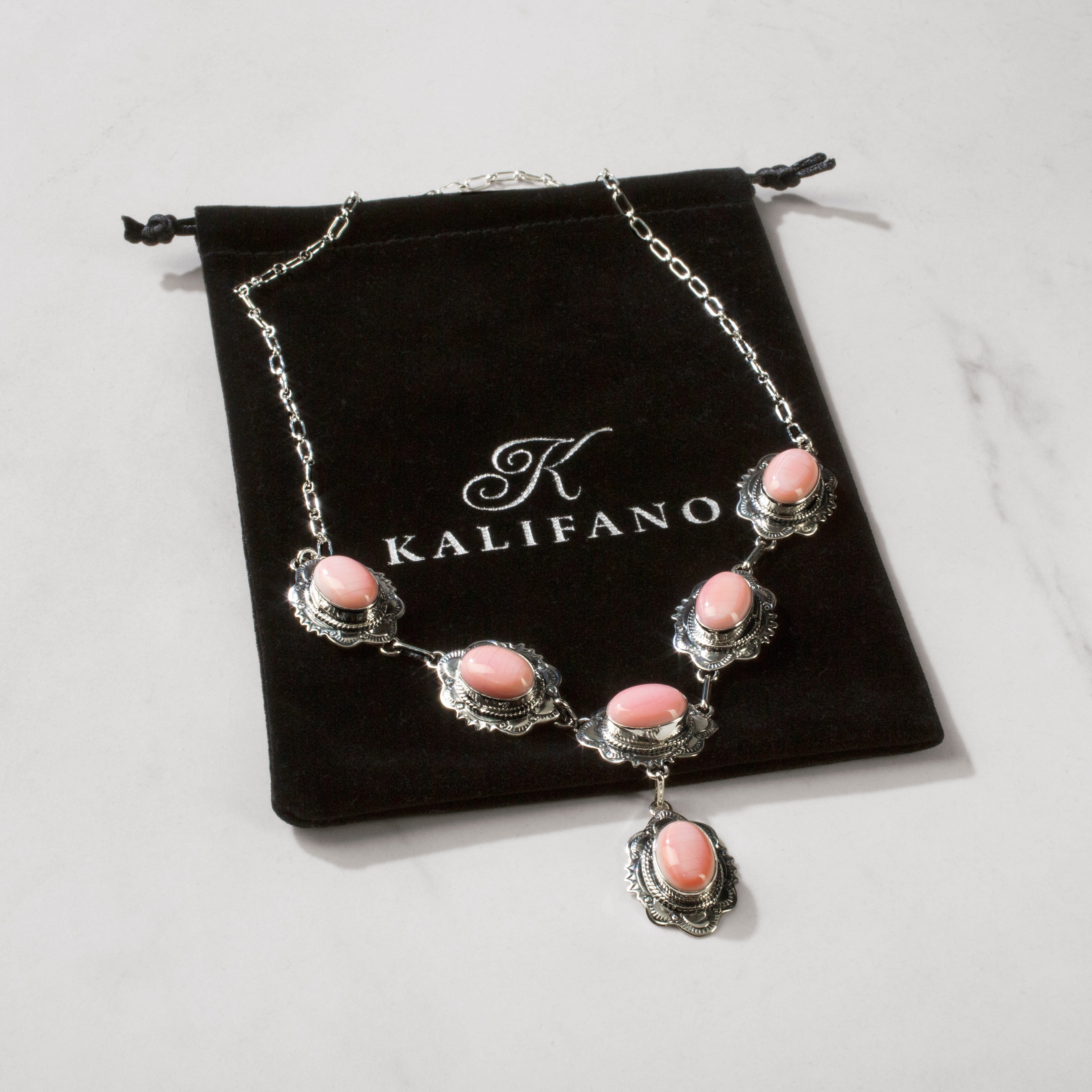 Kalifano Native American Jewelry 18" Joe Piaso Jr. Pink Conch Shell Navajo USA Native American Made 925 Sterling Silver Necklace NAN4750.001