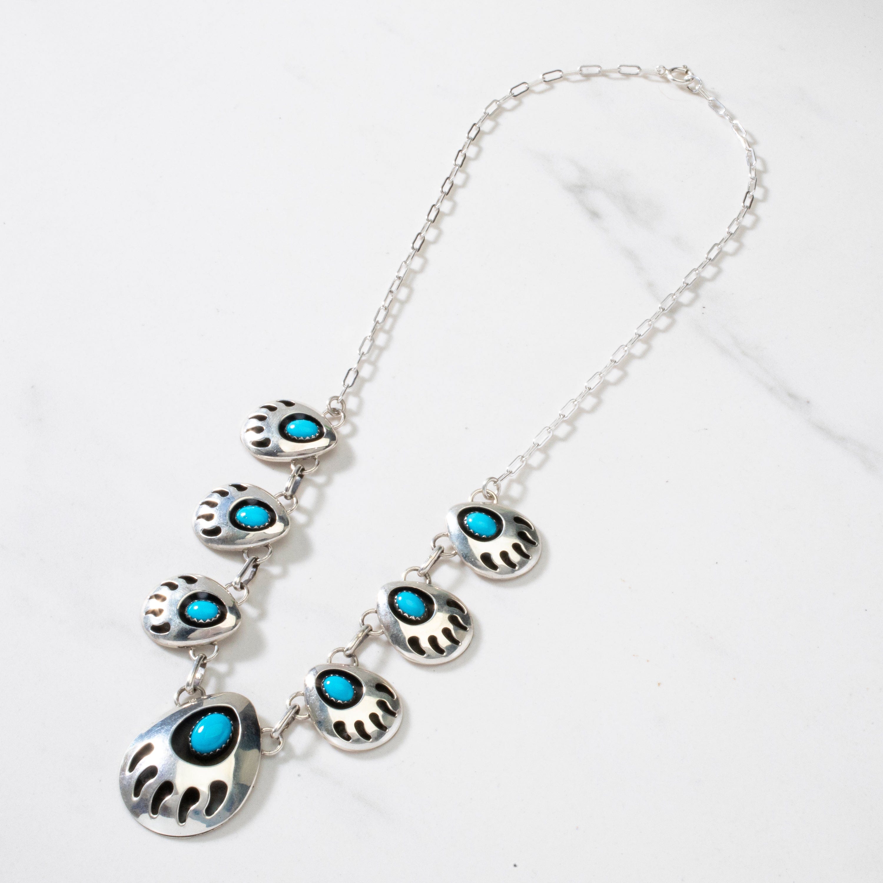 Kalifano Native American Jewelry 18" Kathleen Chavez Sleeping Beauty Turquoise Bear Claw Navajo USA Native American Made 925 Sterling Silver Necklace NAN900.019
