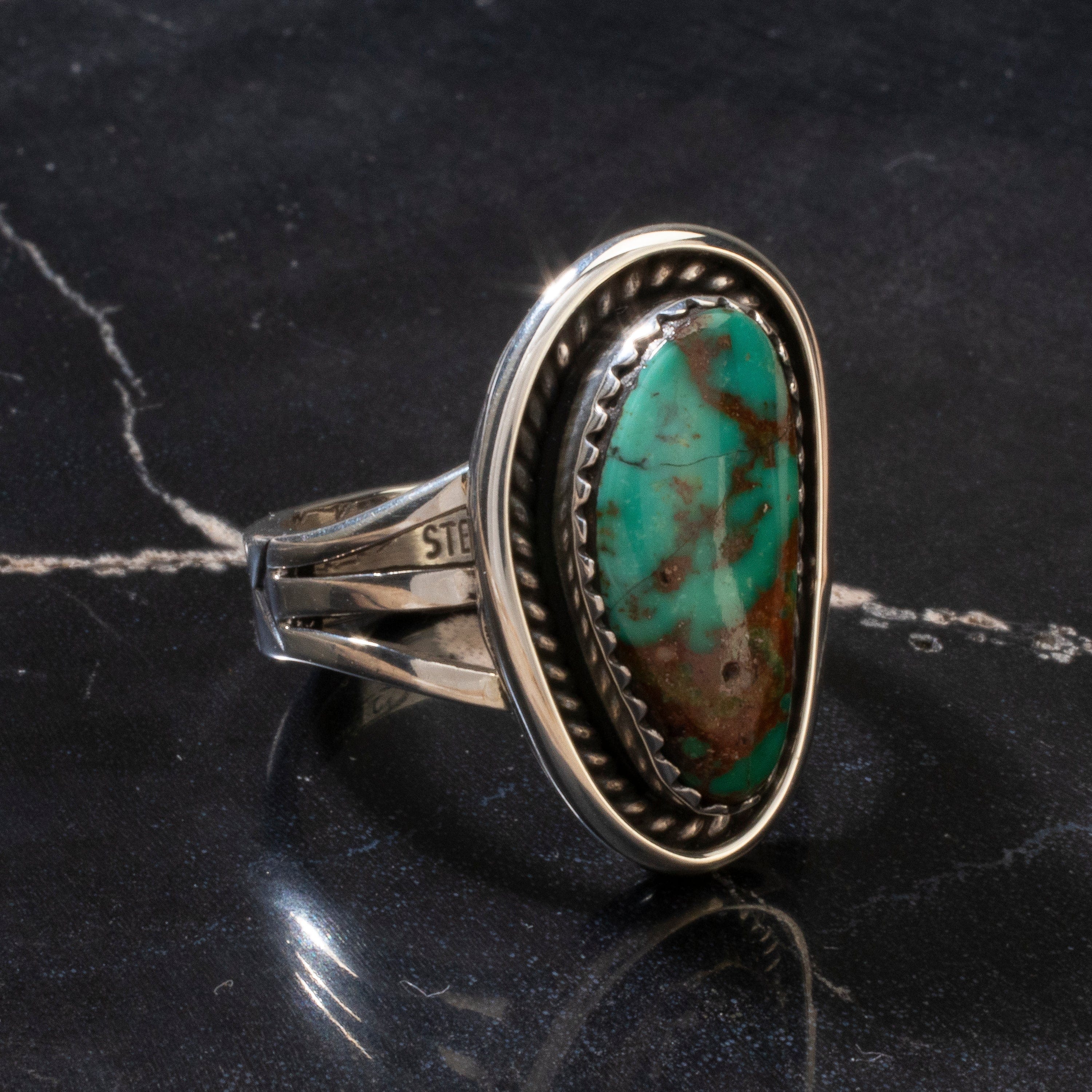 Kalifano Native American Jewelry 8 Joe Piaso Jr. King Manassa Turquoise Round Navajo USA Native American Made 925 Sterling Silver Ring NAR500.088.8