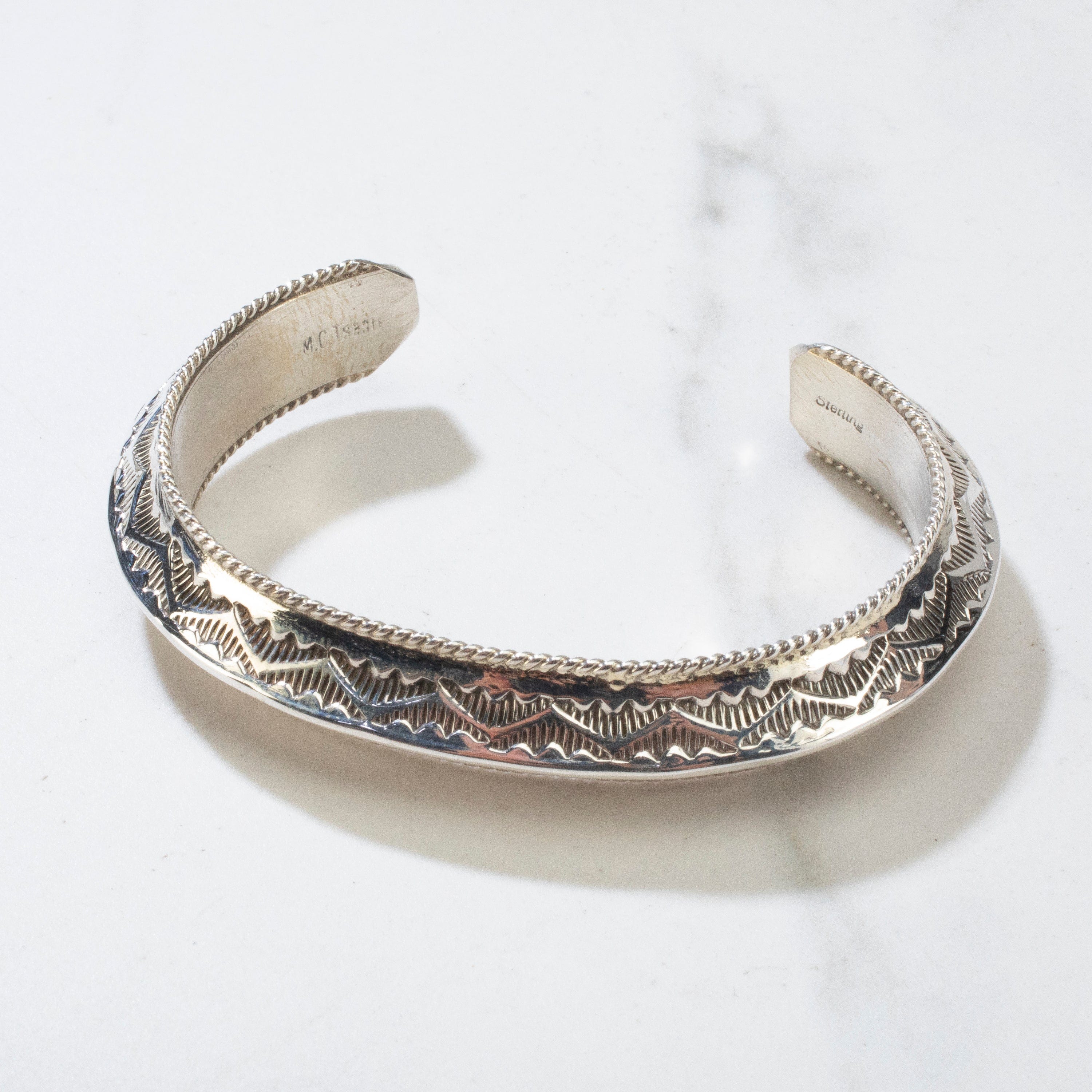 Kalifano Native American Jewelry 925 Sterling Silver Navajo USA Native American Made Cuff NAB1200.040