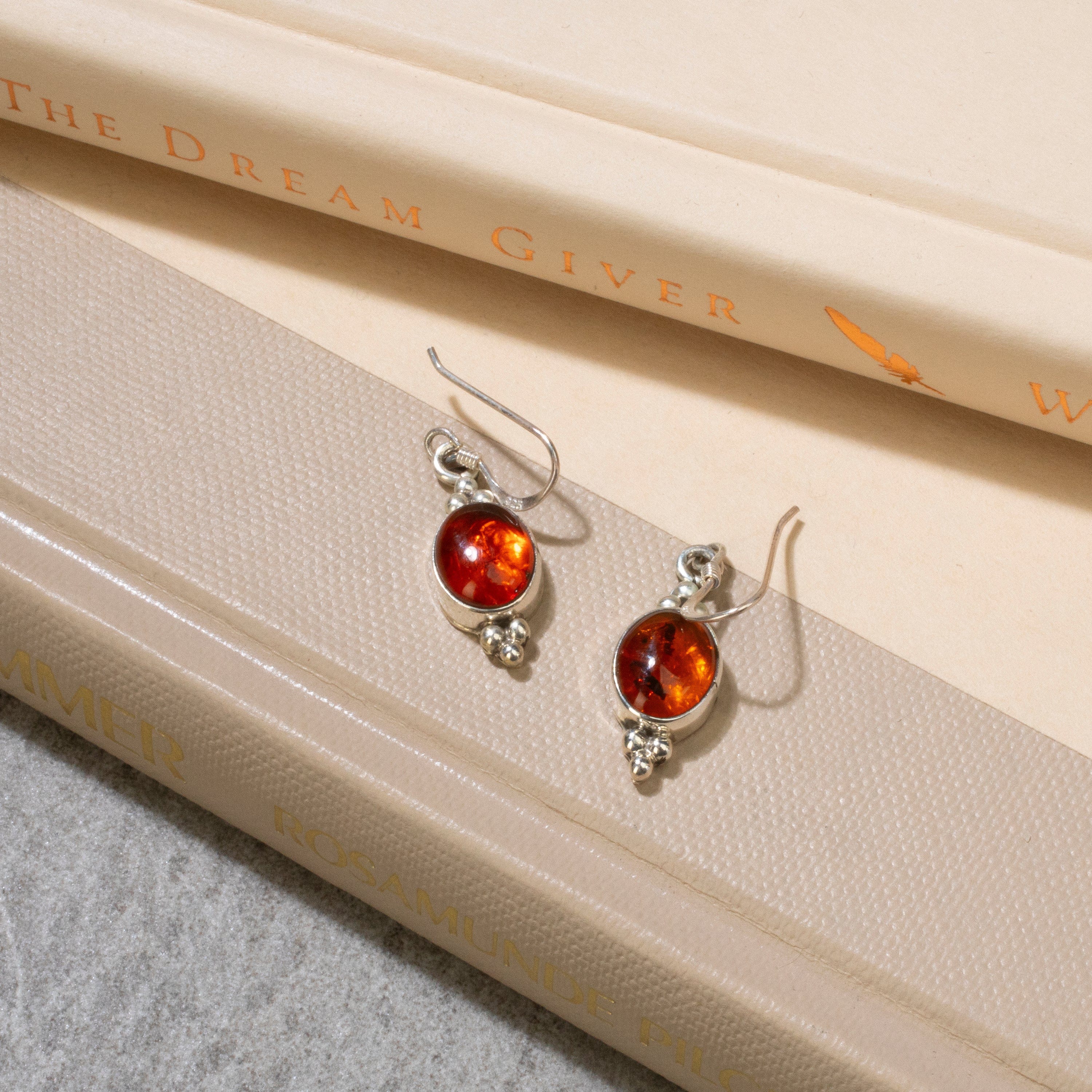 Kalifano Native American Jewelry Baltic Amber Oval Dangle Navajo USA Native American Made 925 Sterling Silver Earrings with French Hook NAE150.014