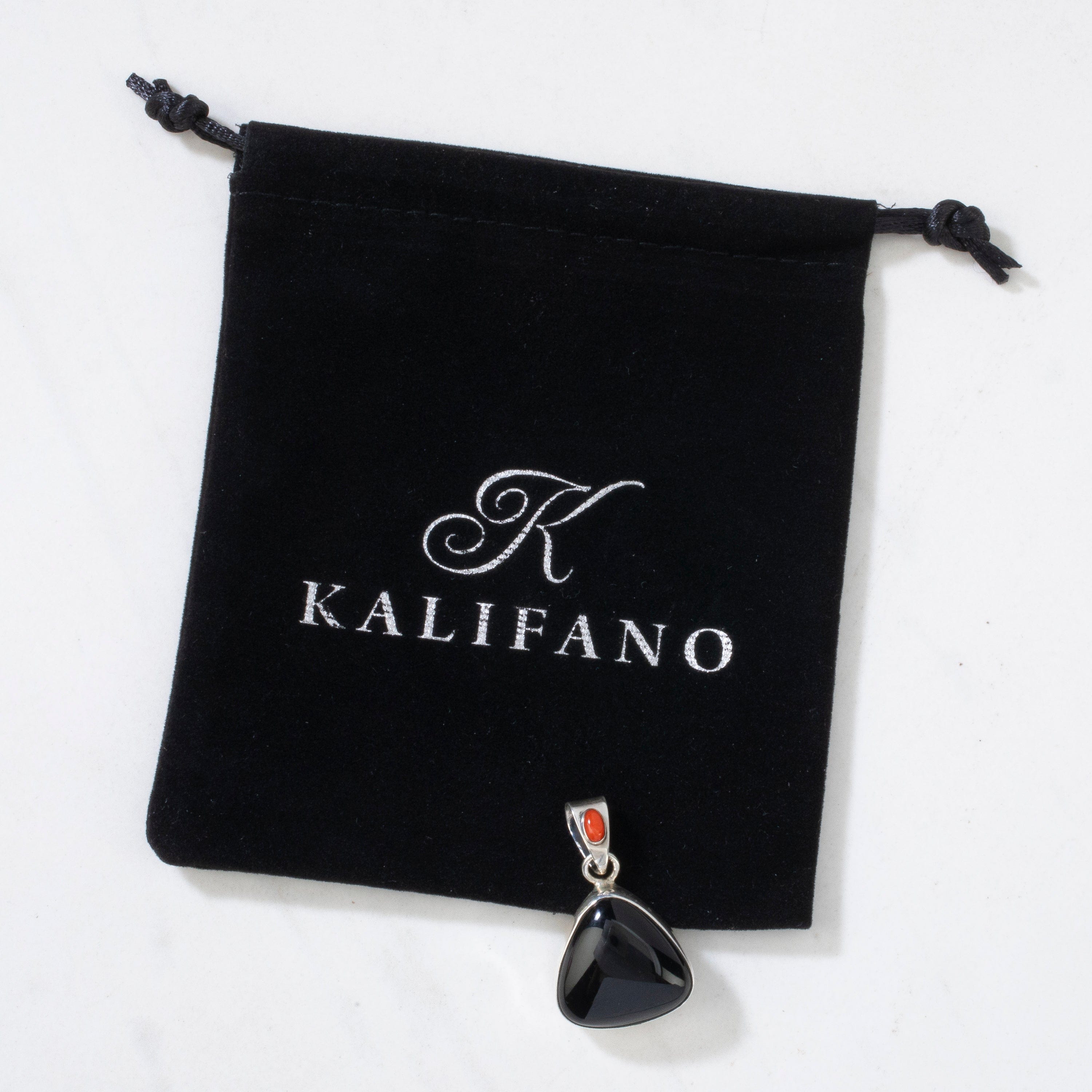 Kalifano Native American Jewelry Black Onyx & Spiny Oyster Shell USA Native American Made 925 Sterling Silver Pendant NAN300.015
