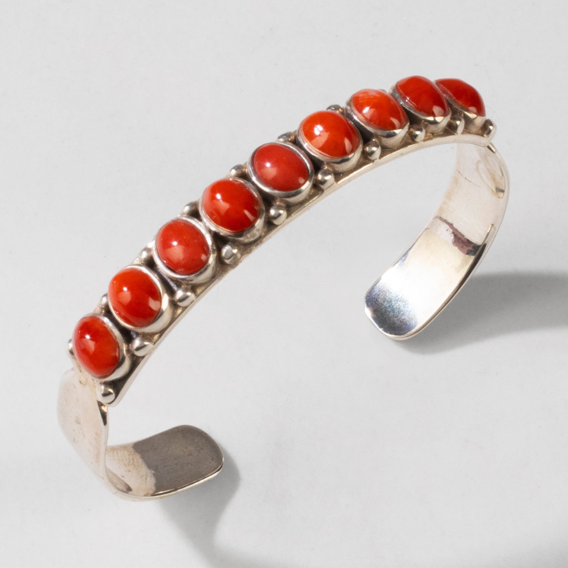 Kalifano Native American Jewelry Coral USA Native American Made 925 Sterling Silver Cuff NAB1400.022