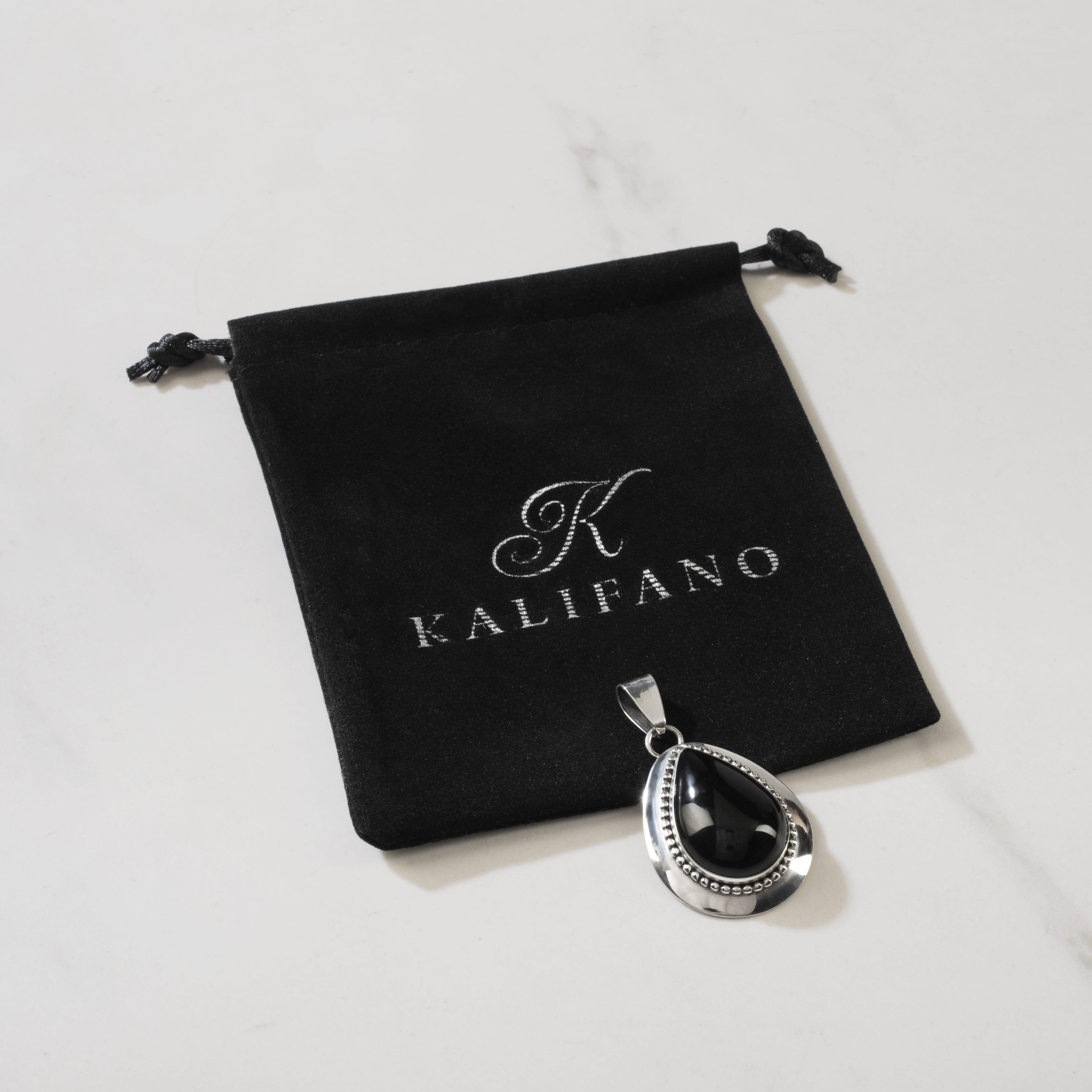 Kalifano Native American Jewelry Ella Peter Black Onyx Teardrop Navajo USA Native American Made 925 Sterling Silver Pendant NAN350.012