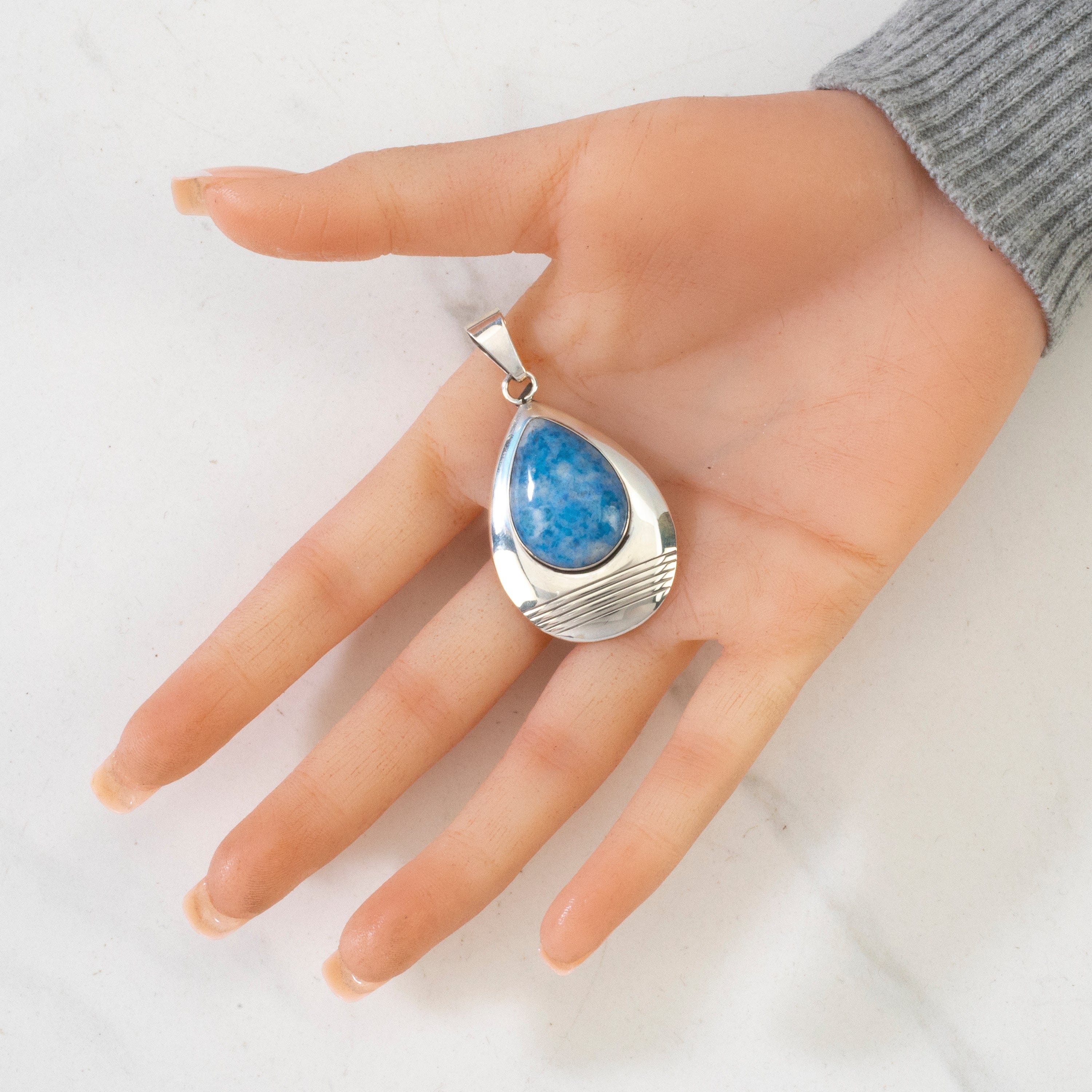 Kalifano Native American Jewelry Ella Peter Denim Lapis Navajo Teardrop USA Native American Made 925 Sterling Silver Pendant NAN350.005