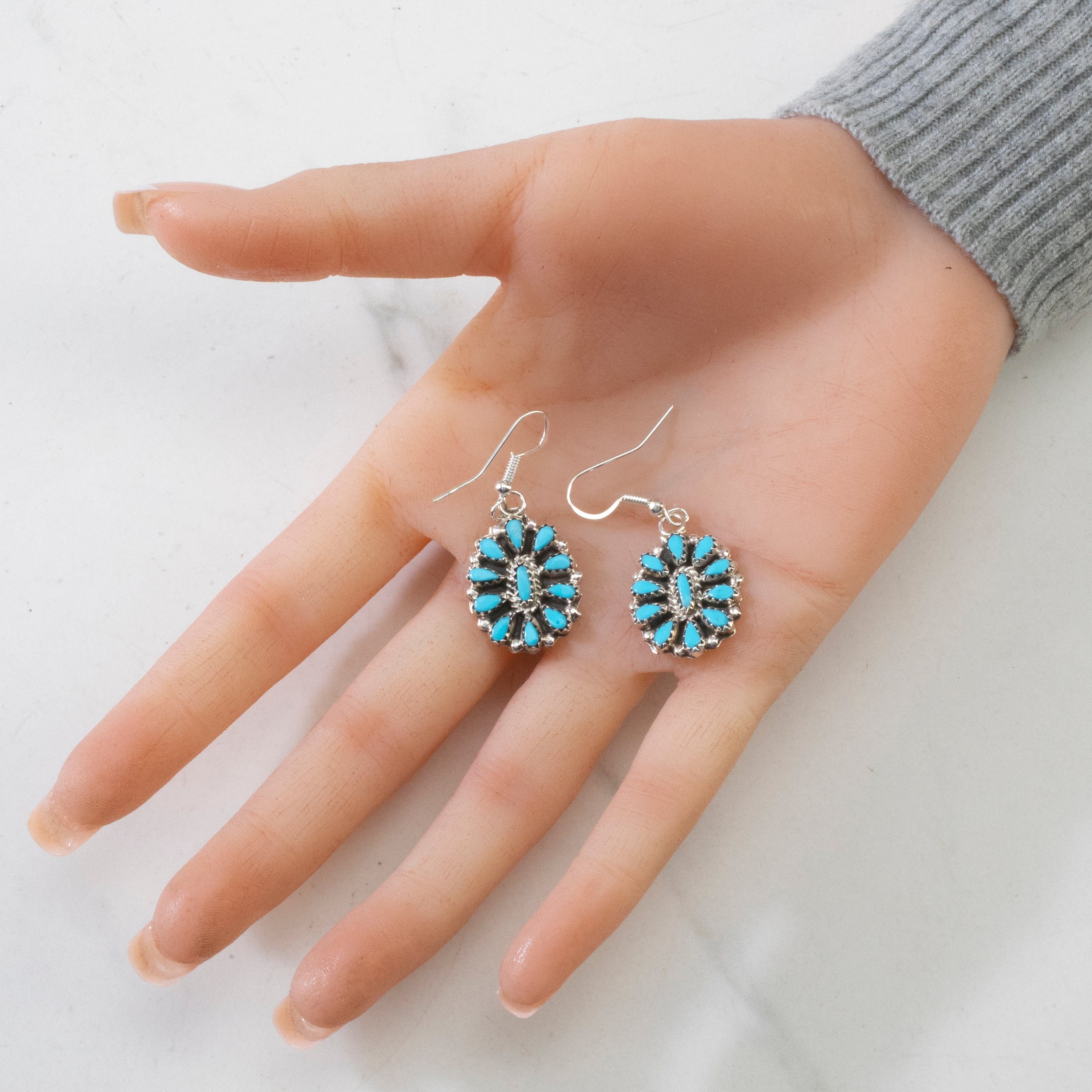Kalifano Native American Jewelry Elton James Kingman Turquoise USA Navajo Native American Made 925 Sterling Silver Earrings with French Hook Backing NAE450.004