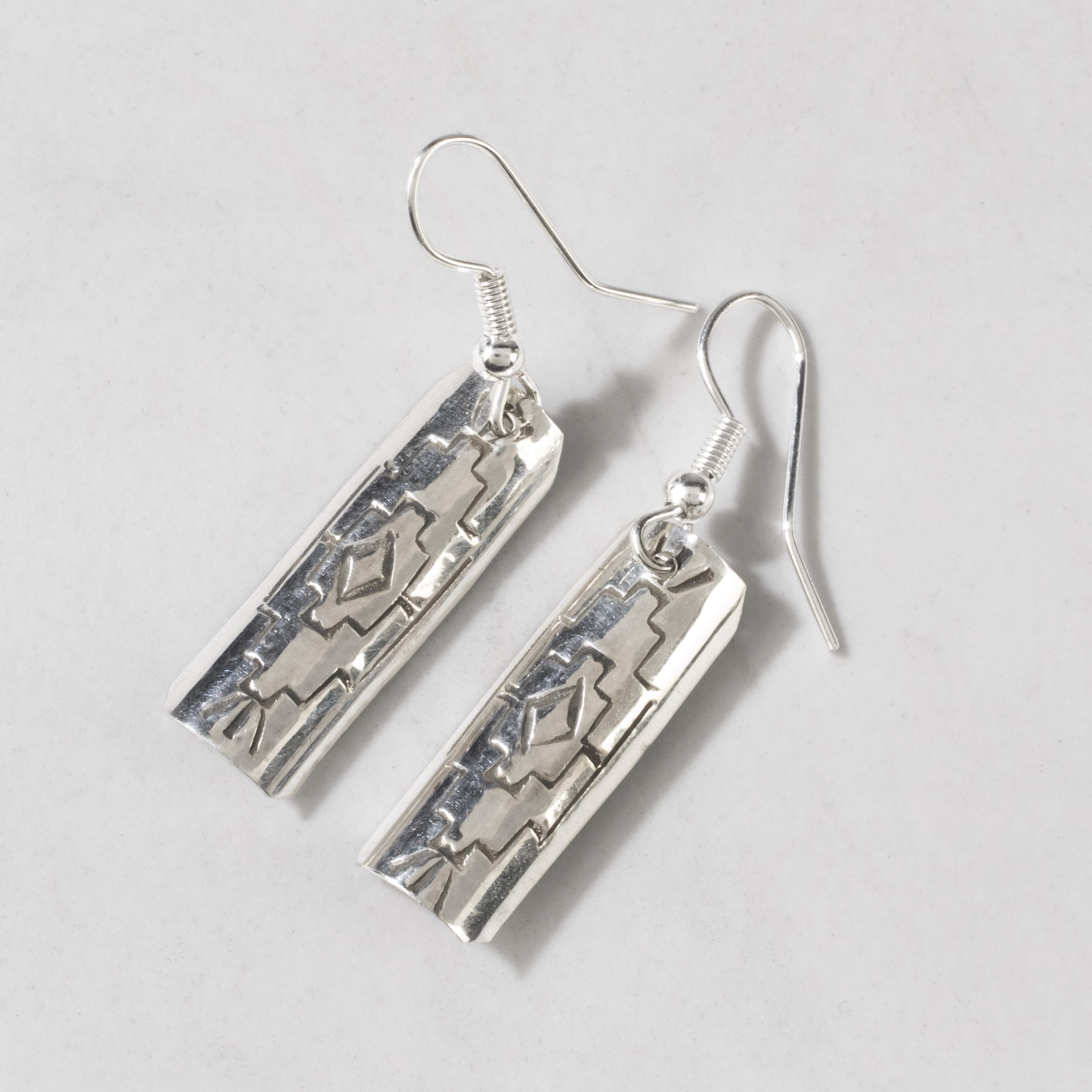 Kalifano Native American Jewelry Florence Tahe Rectangle Dangle Navajo USA Native American Made 925 Sterling Silver Earrings with French Hook NAE100.010