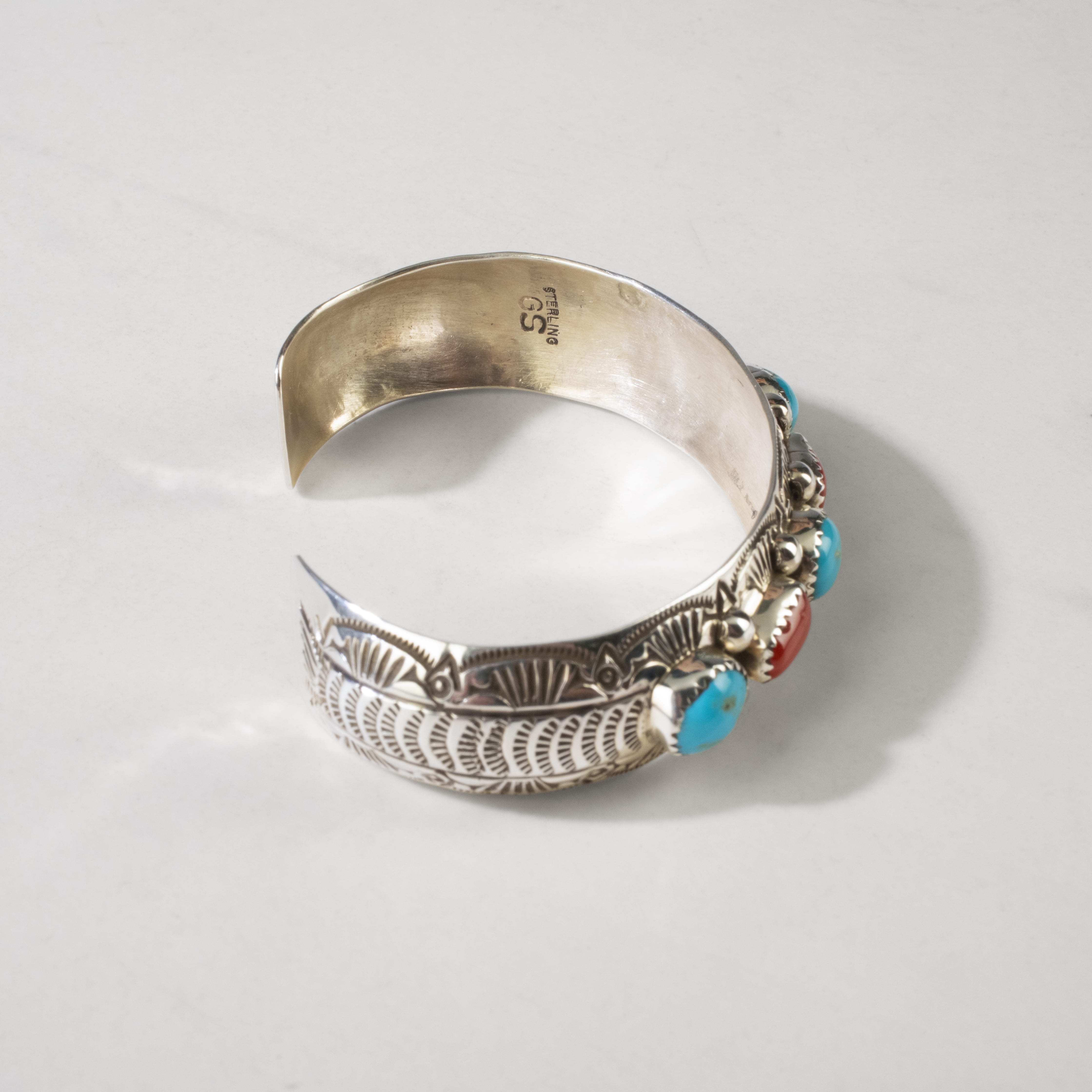 Kalifano Native American Jewelry Grace Silver Kingman Turquoise & Coral Navajo USA Native American Made 925 Sterling Silver Cuff NAB1200.052