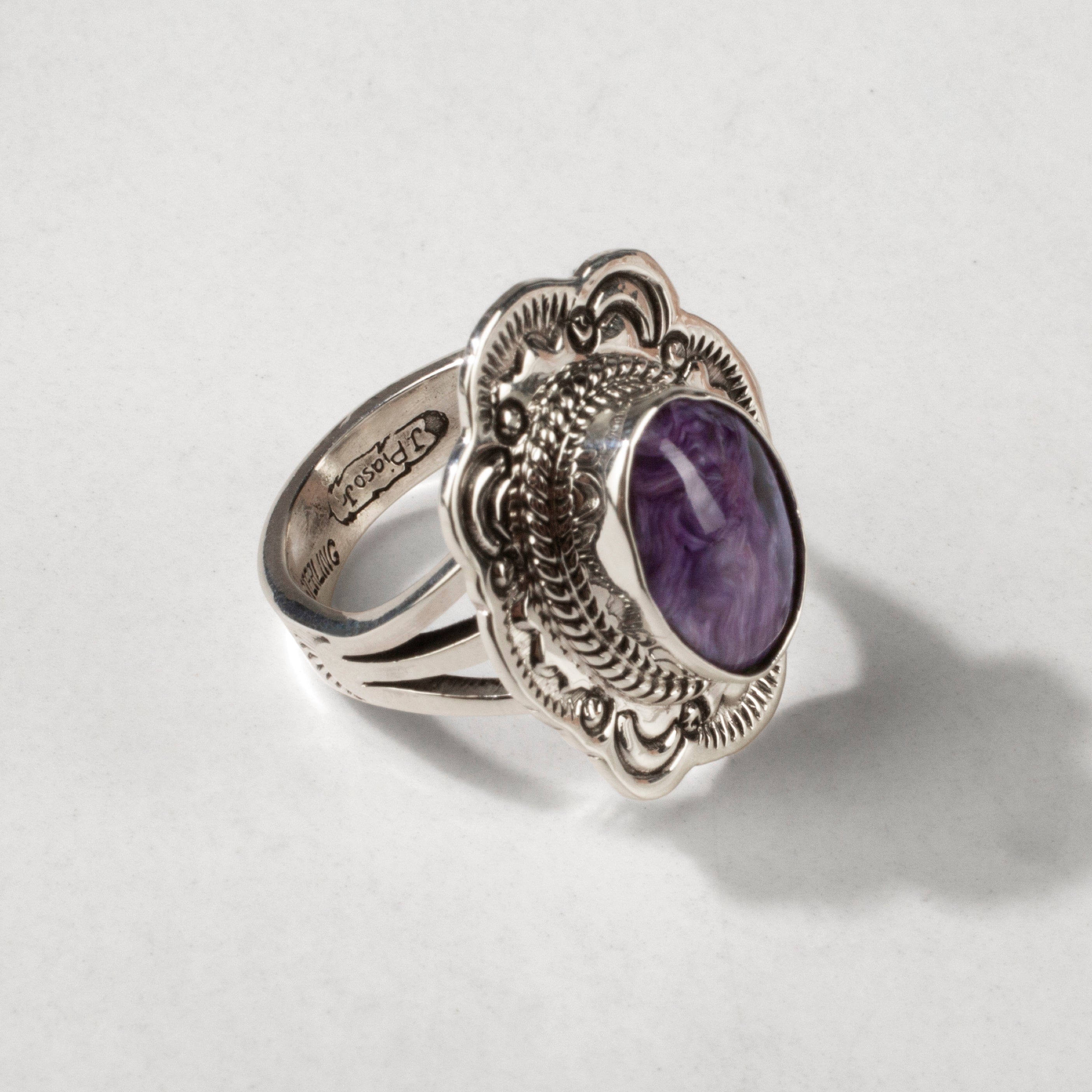Kalifano Native American Jewelry Joe Piaso Jr. Charoite Navajo USA Native American 925 Sterling Silver Ring