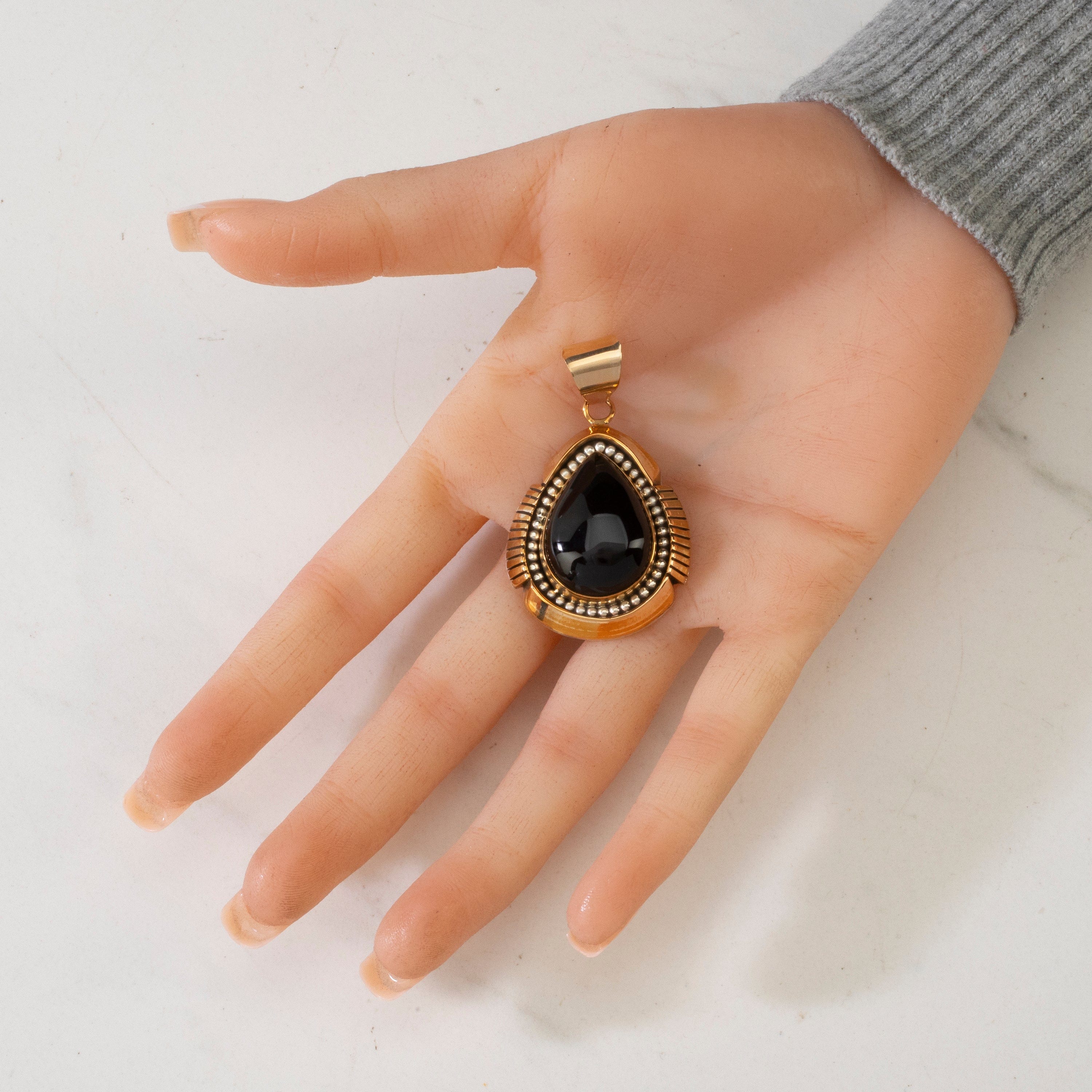 Kalifano Native American Jewelry Lee Bennett Black Onyx Teardrop USA Native American Made 925 Sterling Silver & 12K Gold Filled Pendant NAN700.023