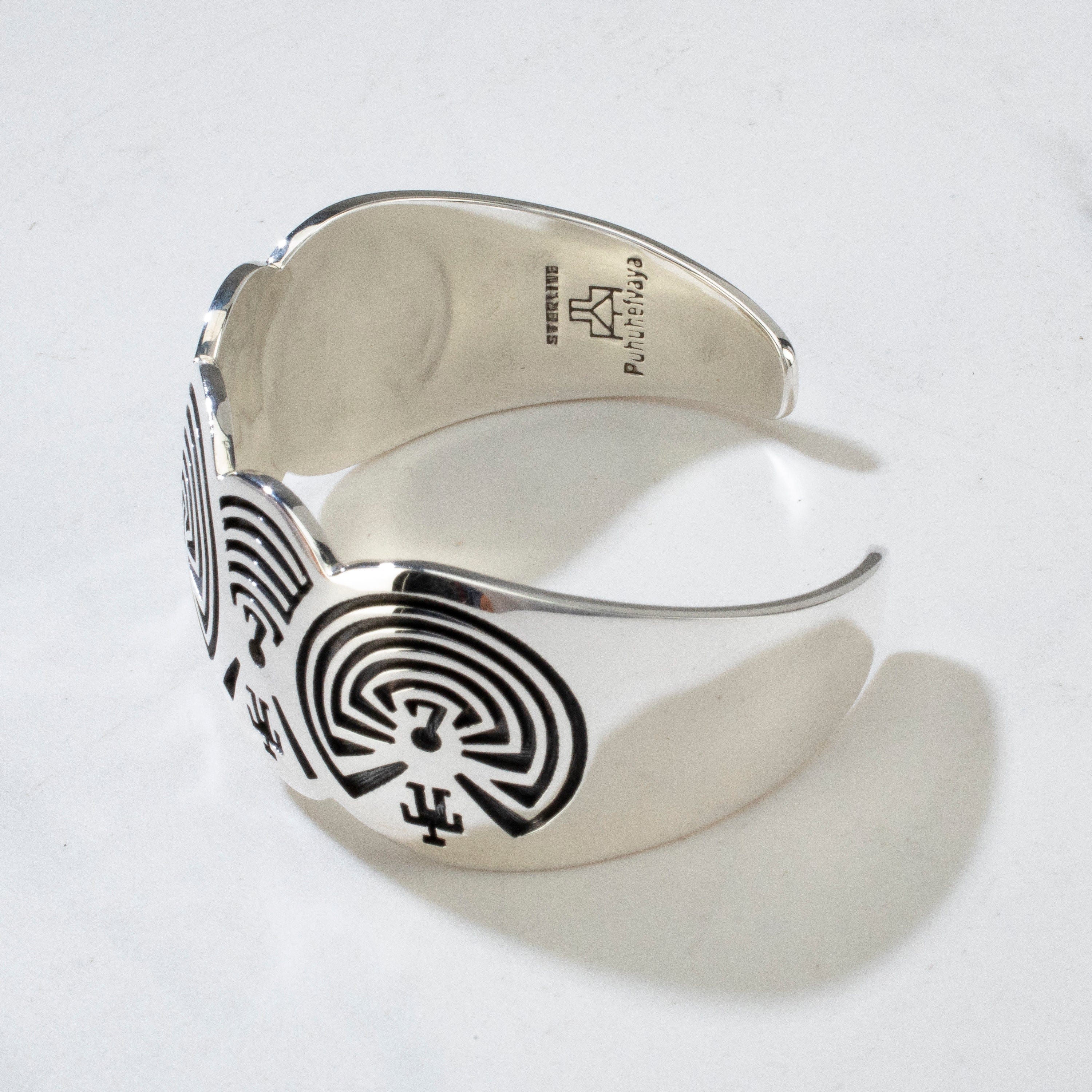 Kalifano Native American Jewelry Man in Maze Fernando Puhuhefvaya Hopi USA Native American Made 925 Sterling Silver Cuff NAB1200.046