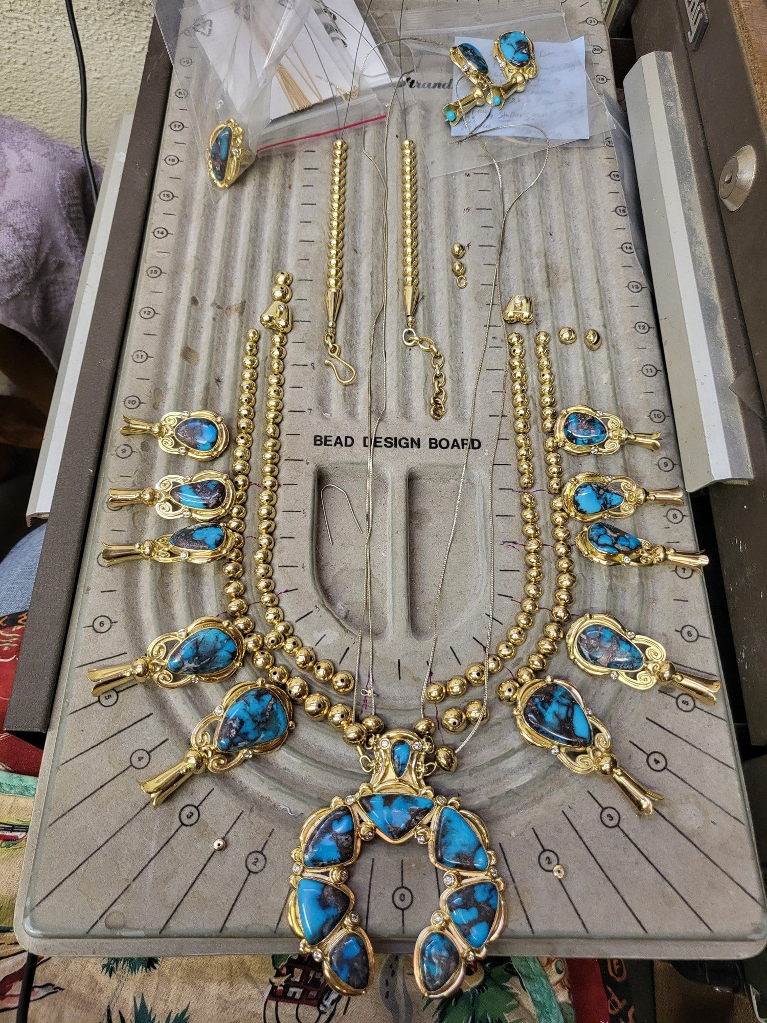 KALIFANO Native American Jewelry Mona Van Riper Bisbee Turquoise Squash Blossom Set with 22 oz 18k Gold & VVS Diamonds NA-MVP