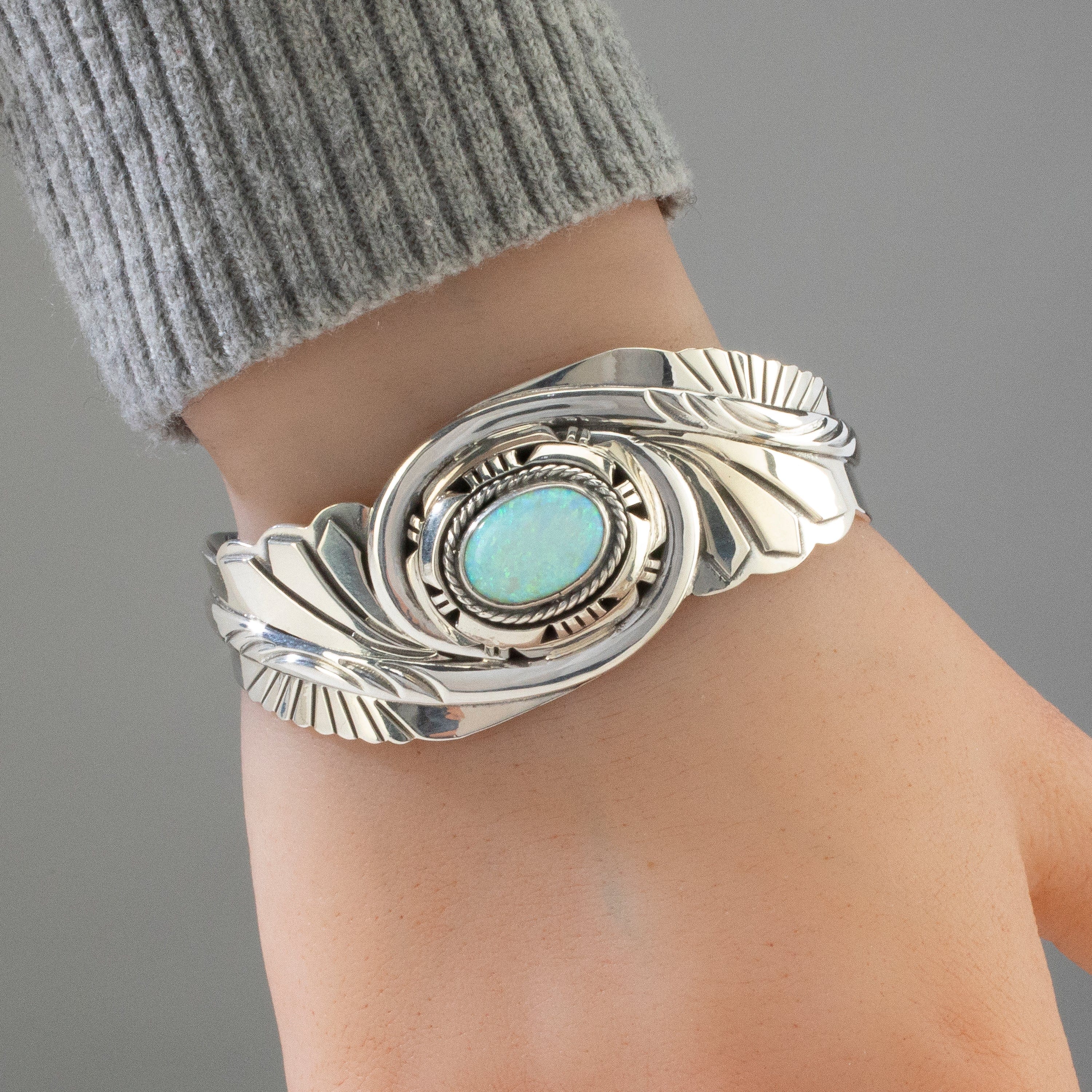 Kalifano Native American Jewelry Opal Navajo USA Native American Made 925 Sterling Silver Cuff NAB1400.013