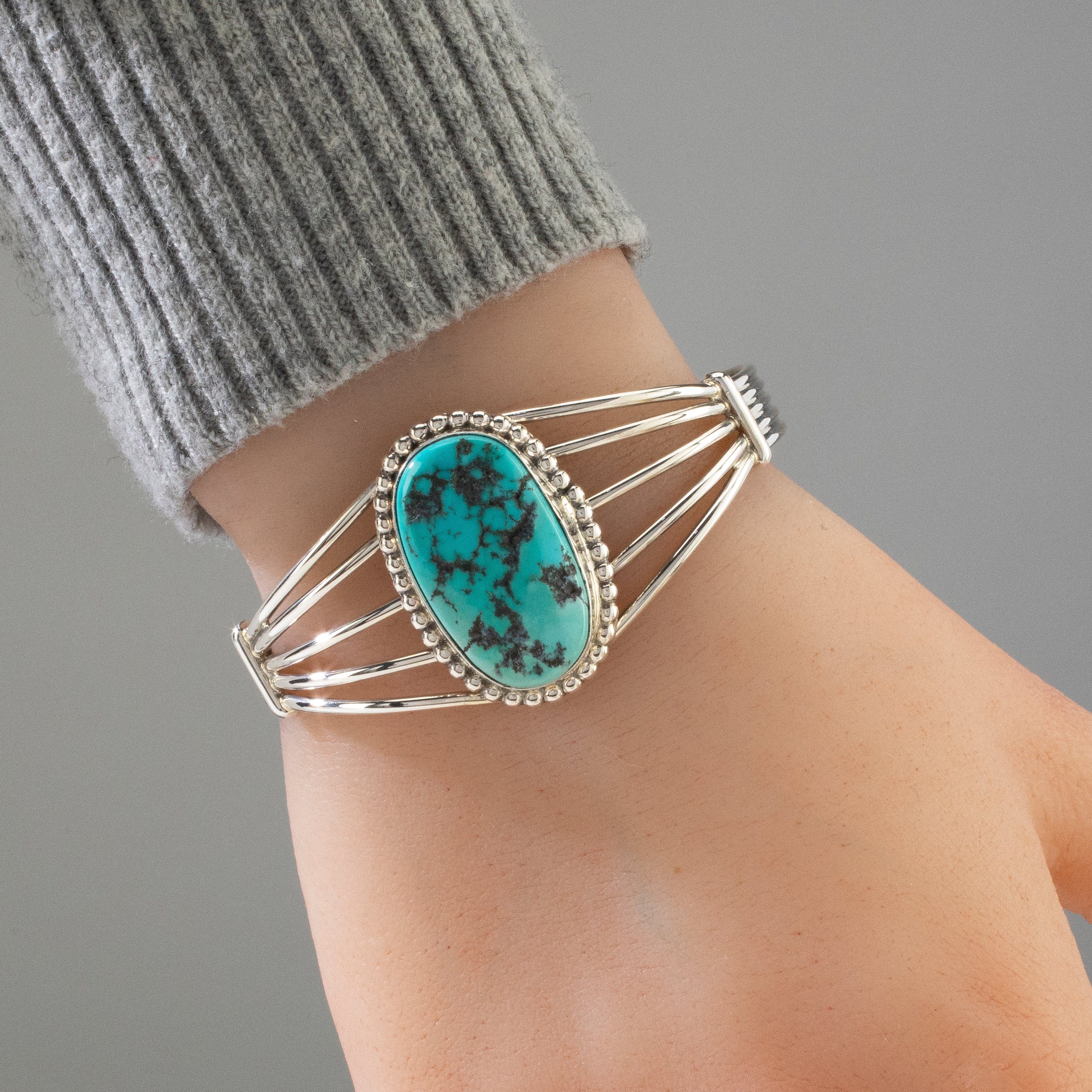 Kalifano Native American Jewelry Richard Long Sr. Turquoise USA Native American Made 925 Sterling Silver Cuff NAB1200.037