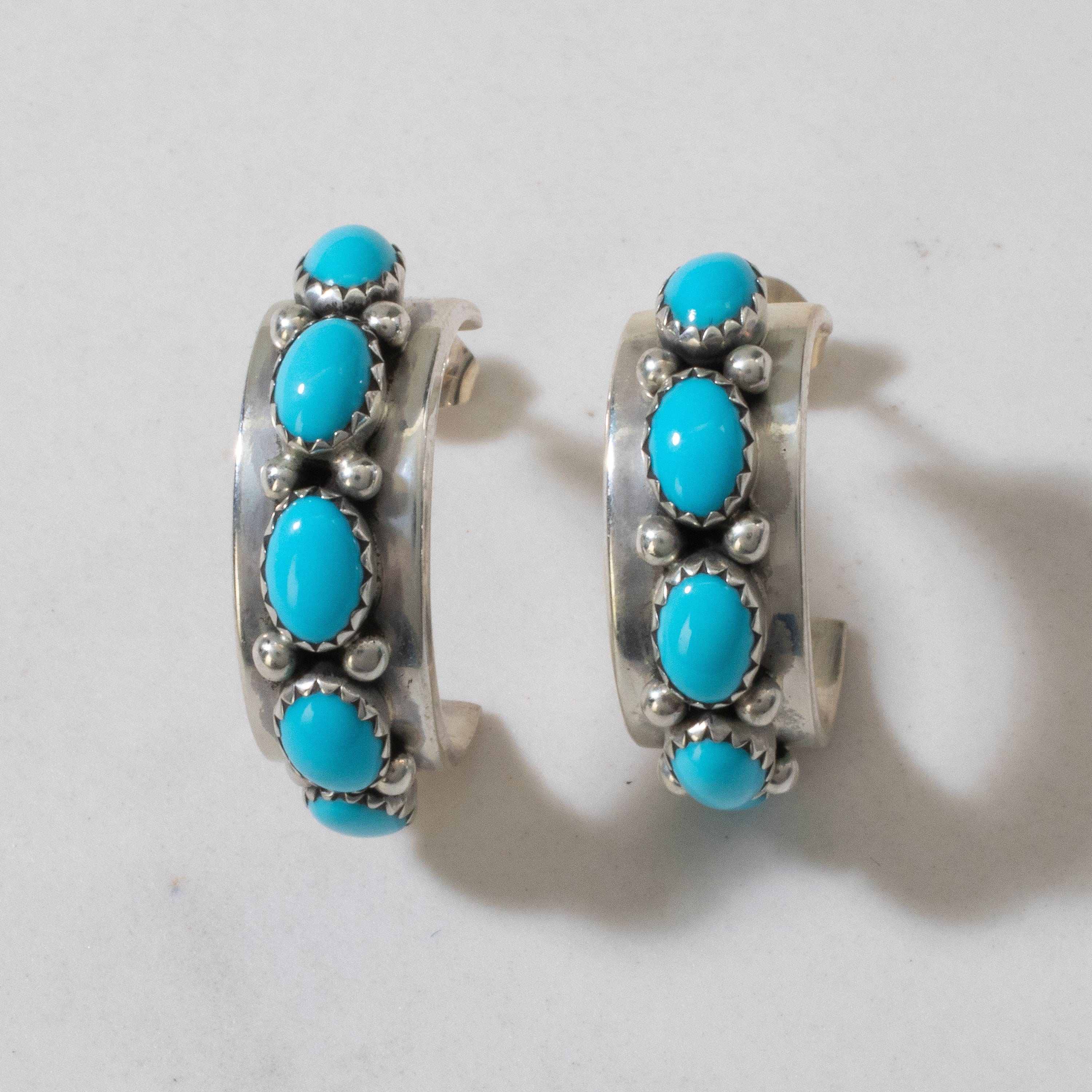 Kalifano Native American Jewelry Sleeping Beauty Turquoise Semi Hoop Navajo USA Native American Made 925 Sterling Silver Earrings with Stud Backing NAE600.020
