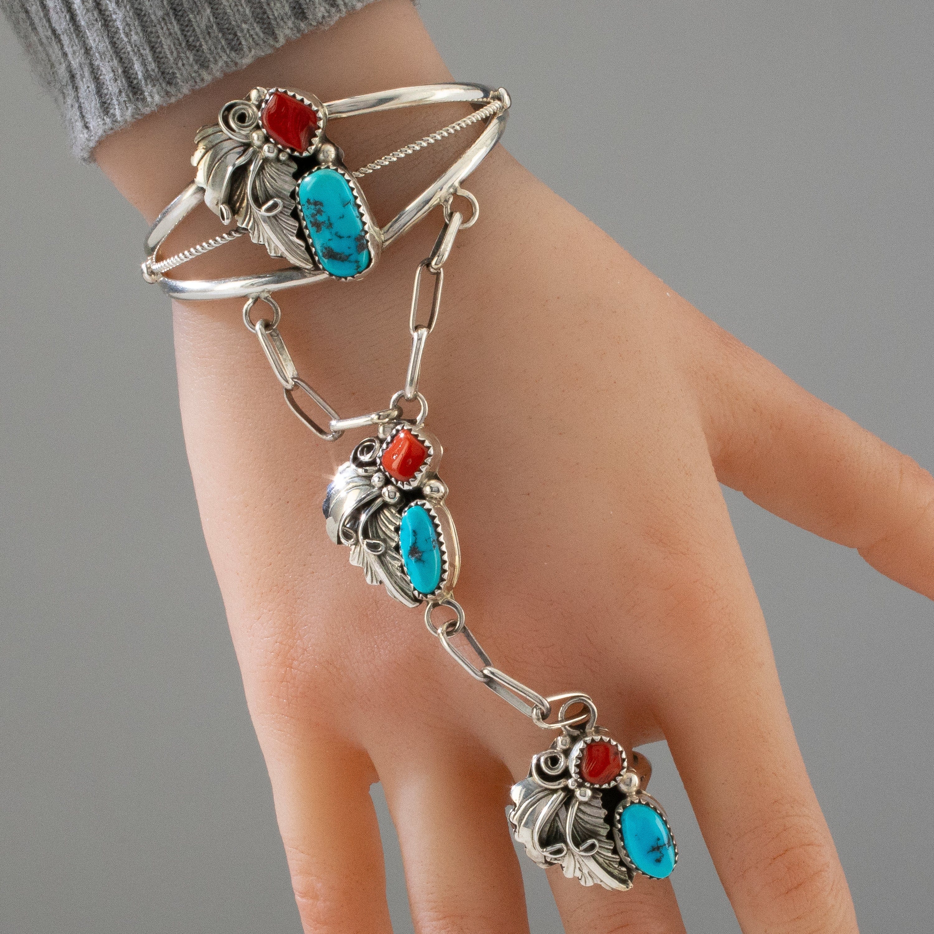 Kalifano Native American Jewelry Turquoise & Coral Navajo USA Native American Made 925 Sterling Silver Linked Cuff and Ring NAB1200.047