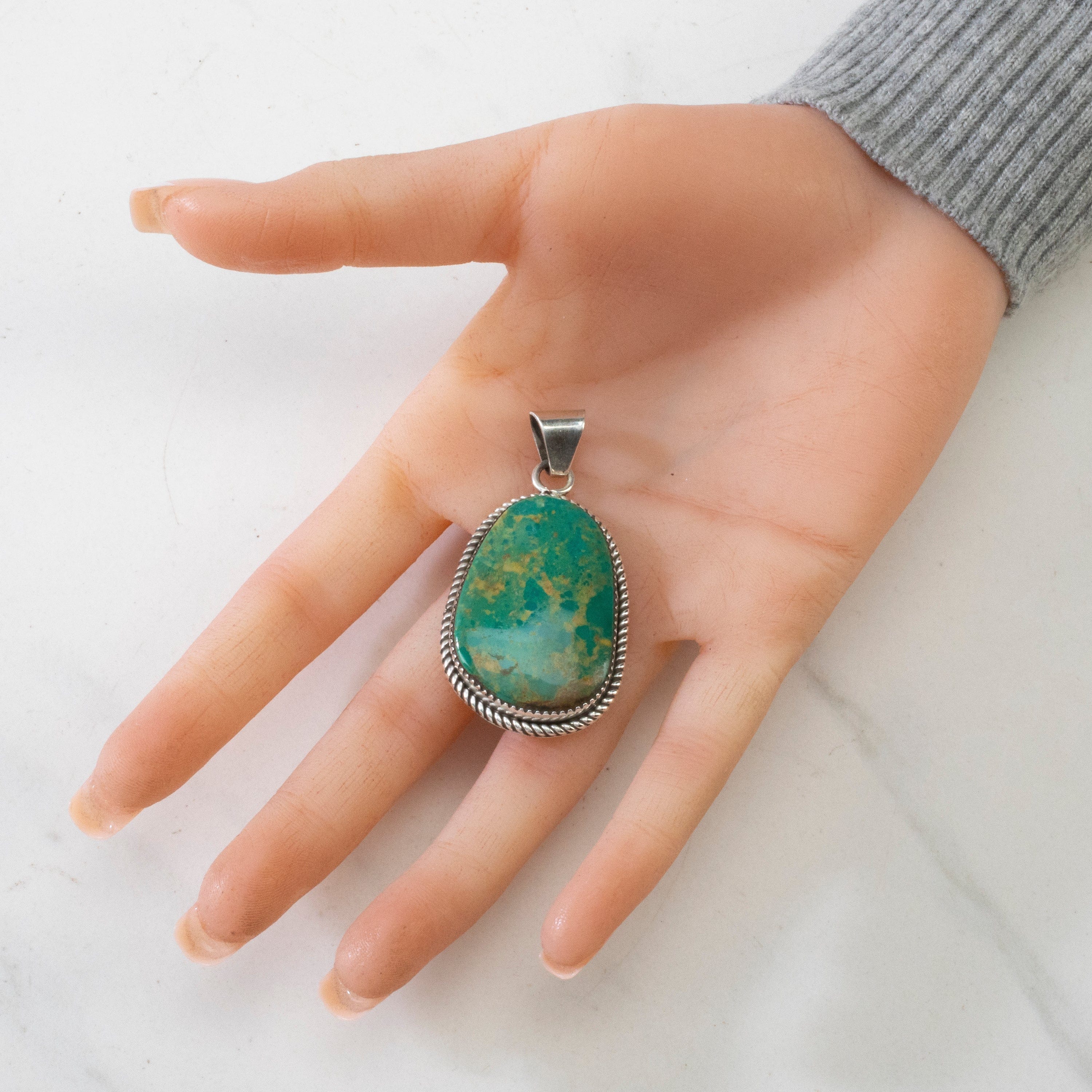 Kalifano Native American Jewelry Turquoise USA Native American Made 925 Sterling Silver Pendant NAN500.021