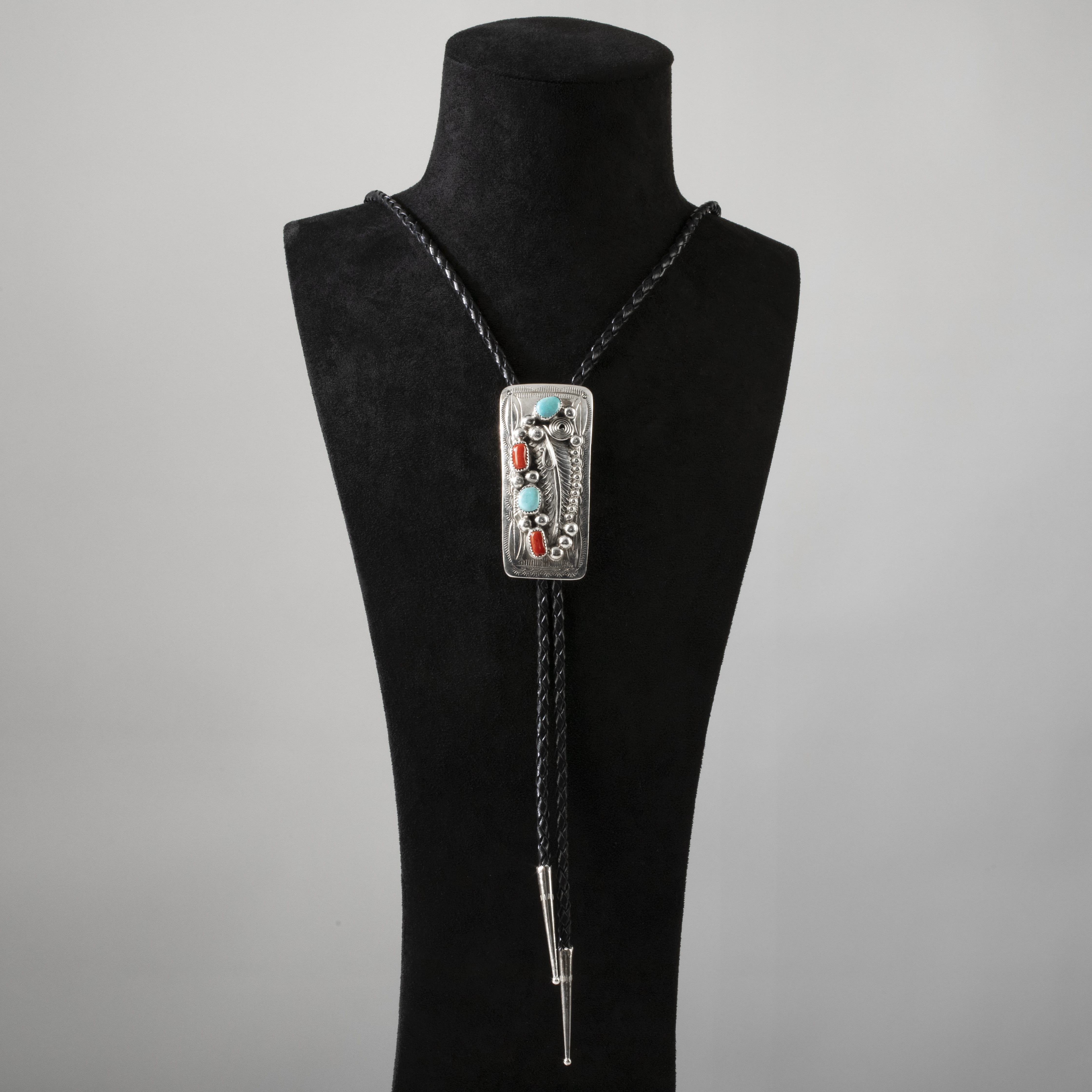 Kalifano Native American Jewelry Wilbert Musket Kingman Tuquoise & Coral Navajo USA Native American Made 925 Sterling Silver Bolo Tie NABT1250.001