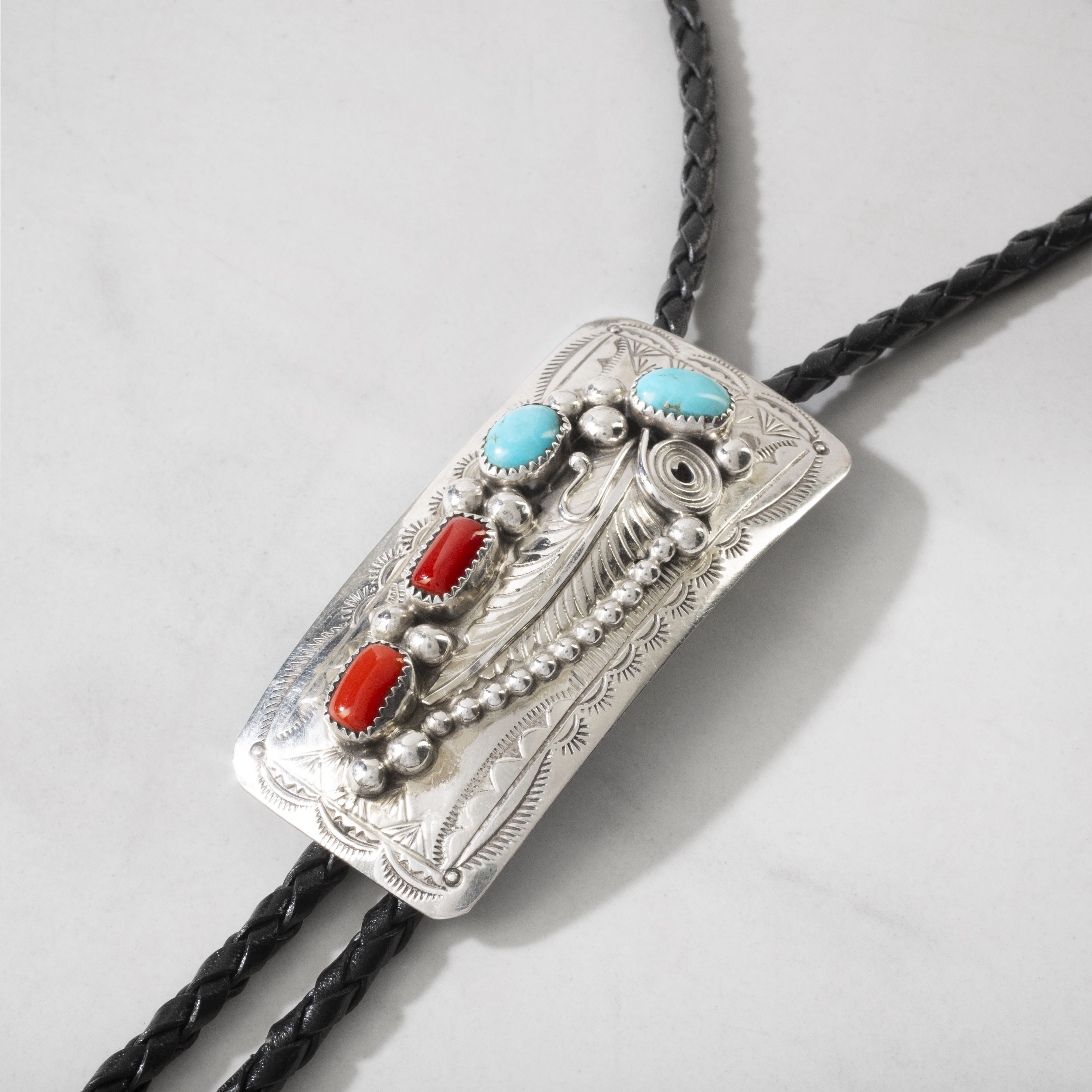 Kalifano Native American Jewelry Wilbert Musket Kingman Tuquoise & Coral Navajo USA Native American Made 925 Sterling Silver Bolo Tie NABT1250.002
