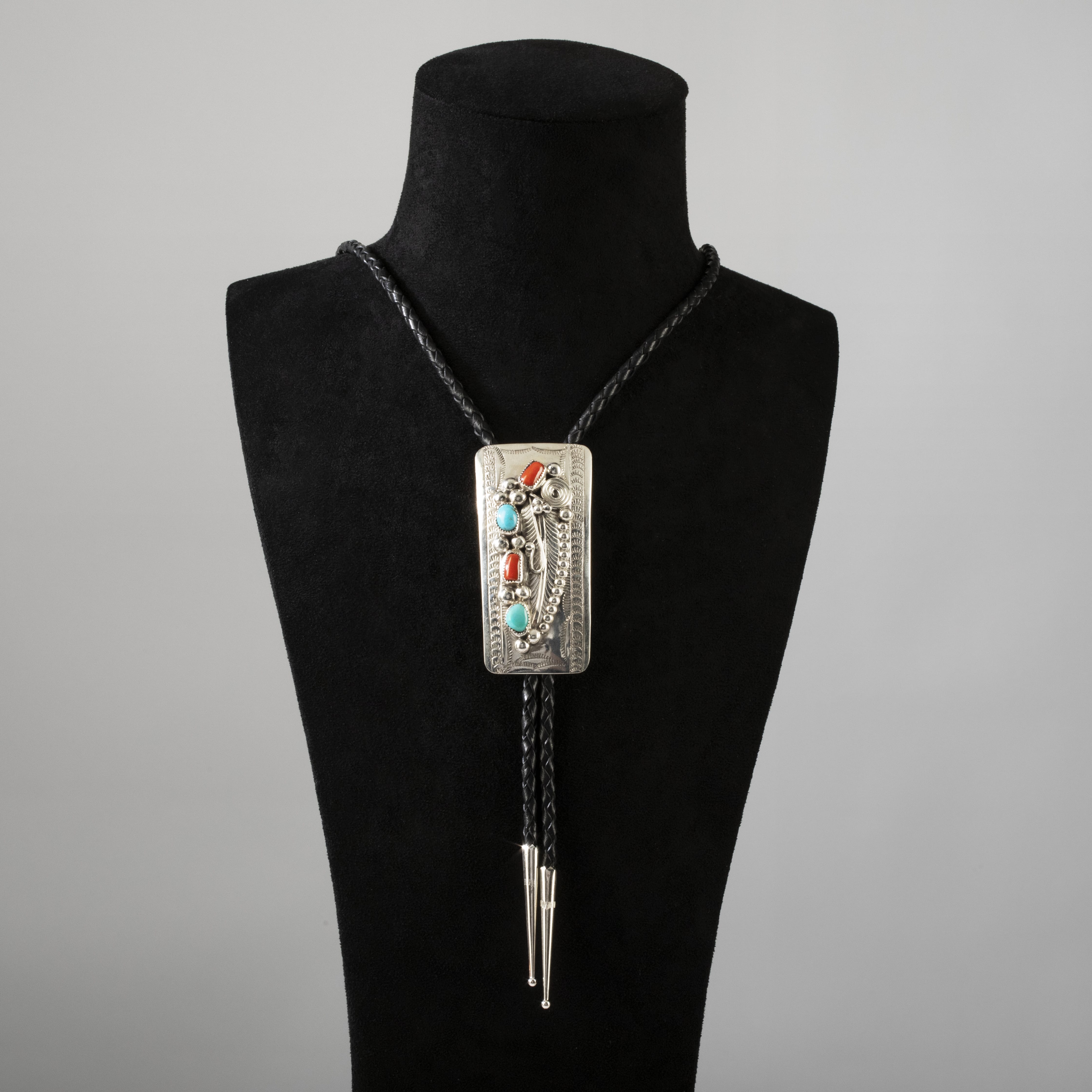 Kalifano Native American Jewelry Wilbert Musket Kingman Tuquoise & Coral Navajo USA Native American Made 925 Sterling Silver Bolo Tie NABT1250.003