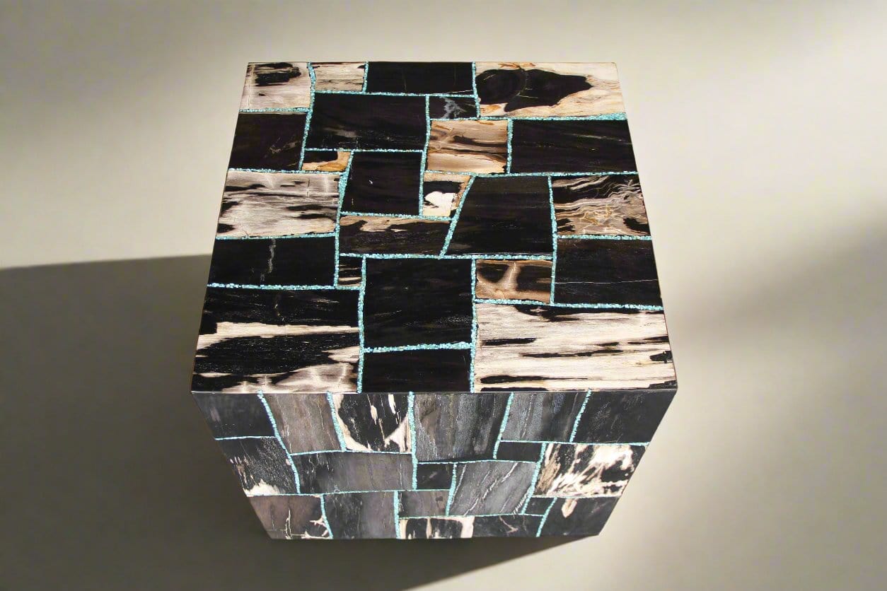 Kalifano Petrified Wood Petrified Wood Square Stump Howlite Turquoise Inlayed 24" / 249 lbs PWSS11000.001