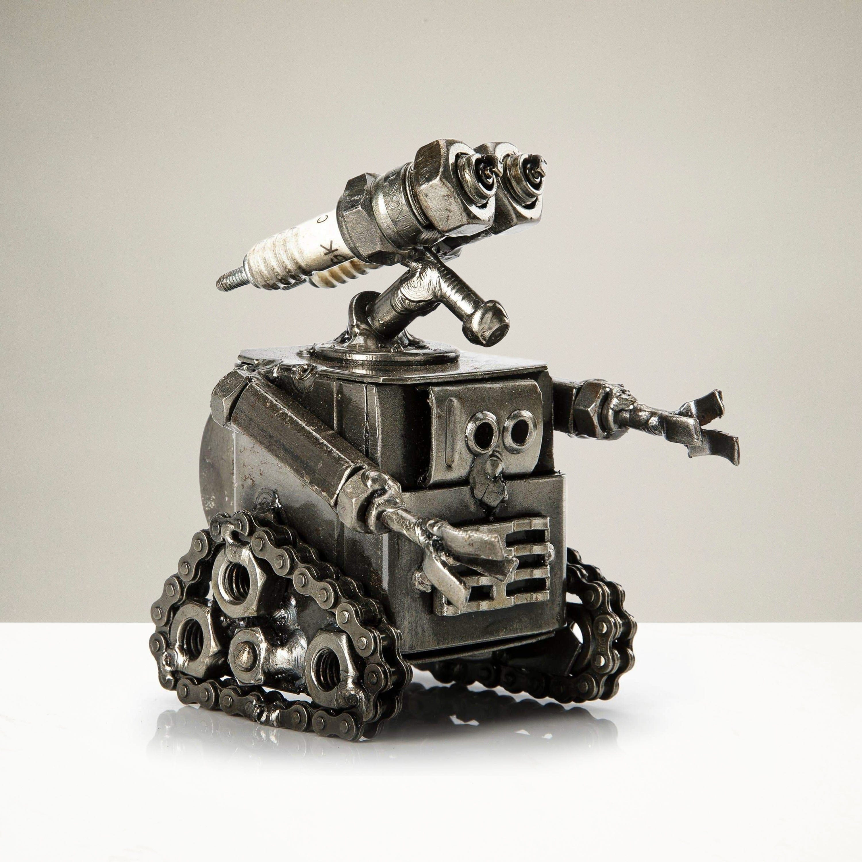 Kalifano Recycled Metal Art 4" Wall-E Inspired Recycled Metal Sculpture RMS-250WE-N