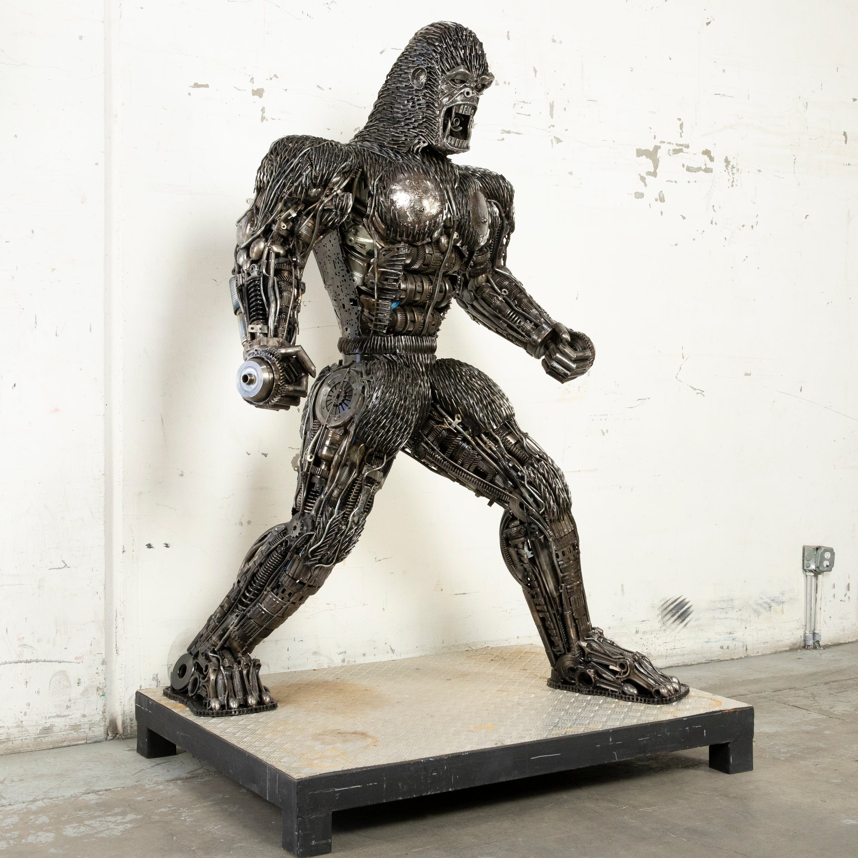 Kalifano Recycled Metal Art 79" King Kong Inspired Recycled Metal Art Sculpture RMS-KKONG200-S01