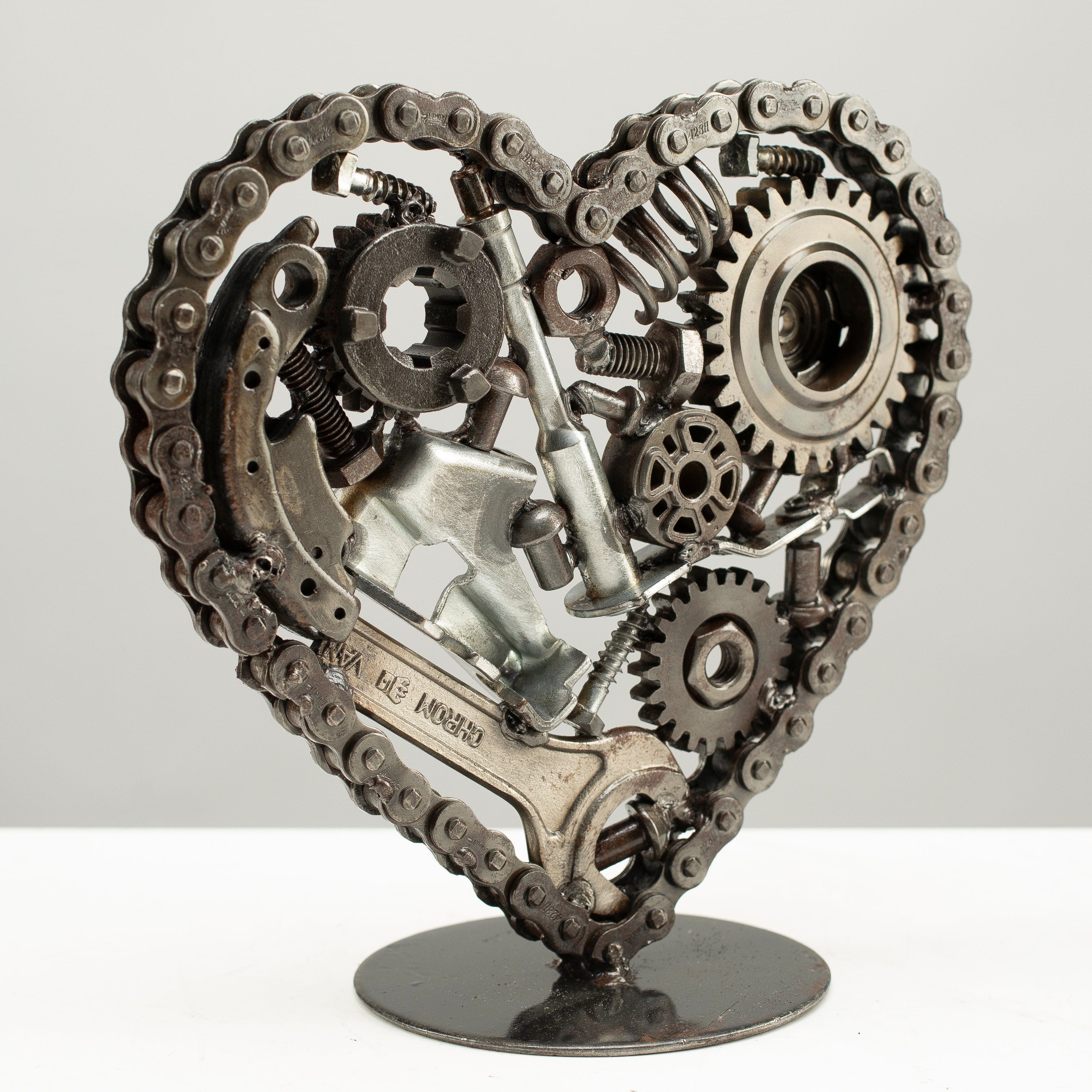 Kalifano Recycled Metal Art 8" Heart Recycled Metal Art RMS-450HR-N