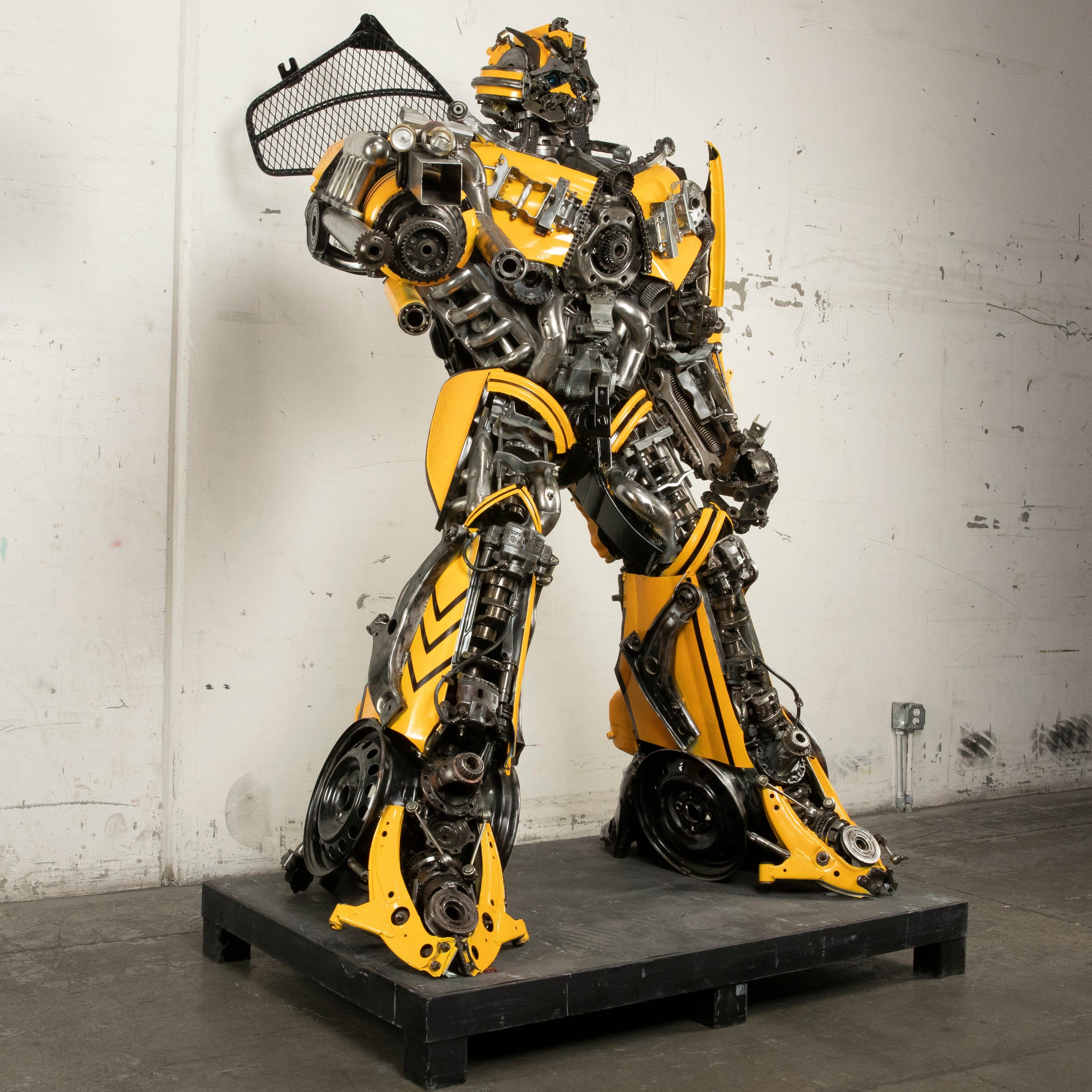 Kalifano Recycled Metal Art 91" Bumblebee Inspired Recycled Metal Art Sculpture RMS-BB230-S29