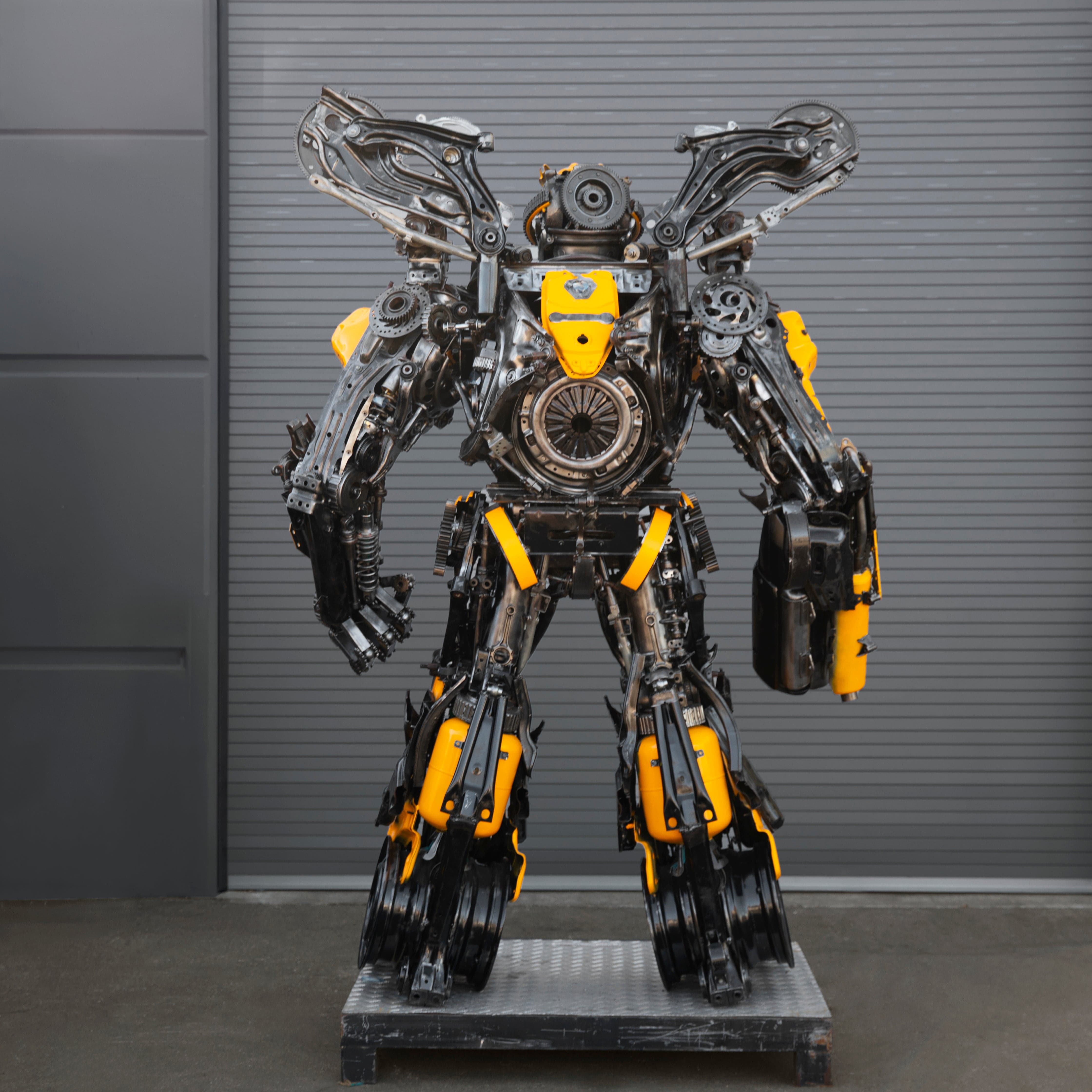 Kalifano Recycled Metal Art 91" Bumblebee Inspired Recycled Metal Art Sculpture RMS-BB230-S66