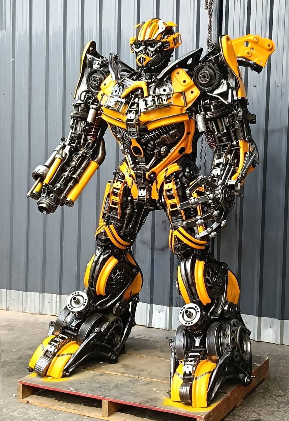 Kalifano Recycled Metal Art 91" Bumblebee Inspired Recycled Metal Art Sculpture RMS-BB230-S72
