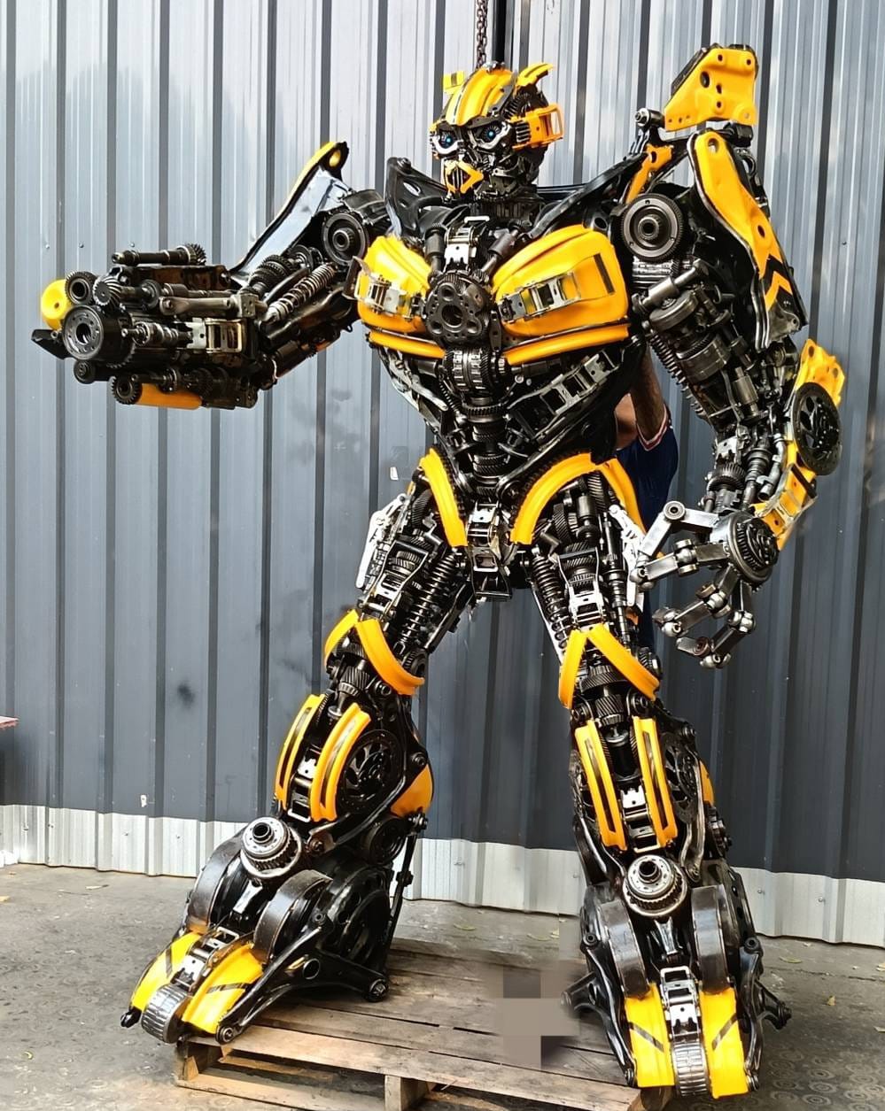 Kalifano Recycled Metal Art 91" Bumblebee Inspired Recycled Metal Art Sculpture RMS-BB230-S74