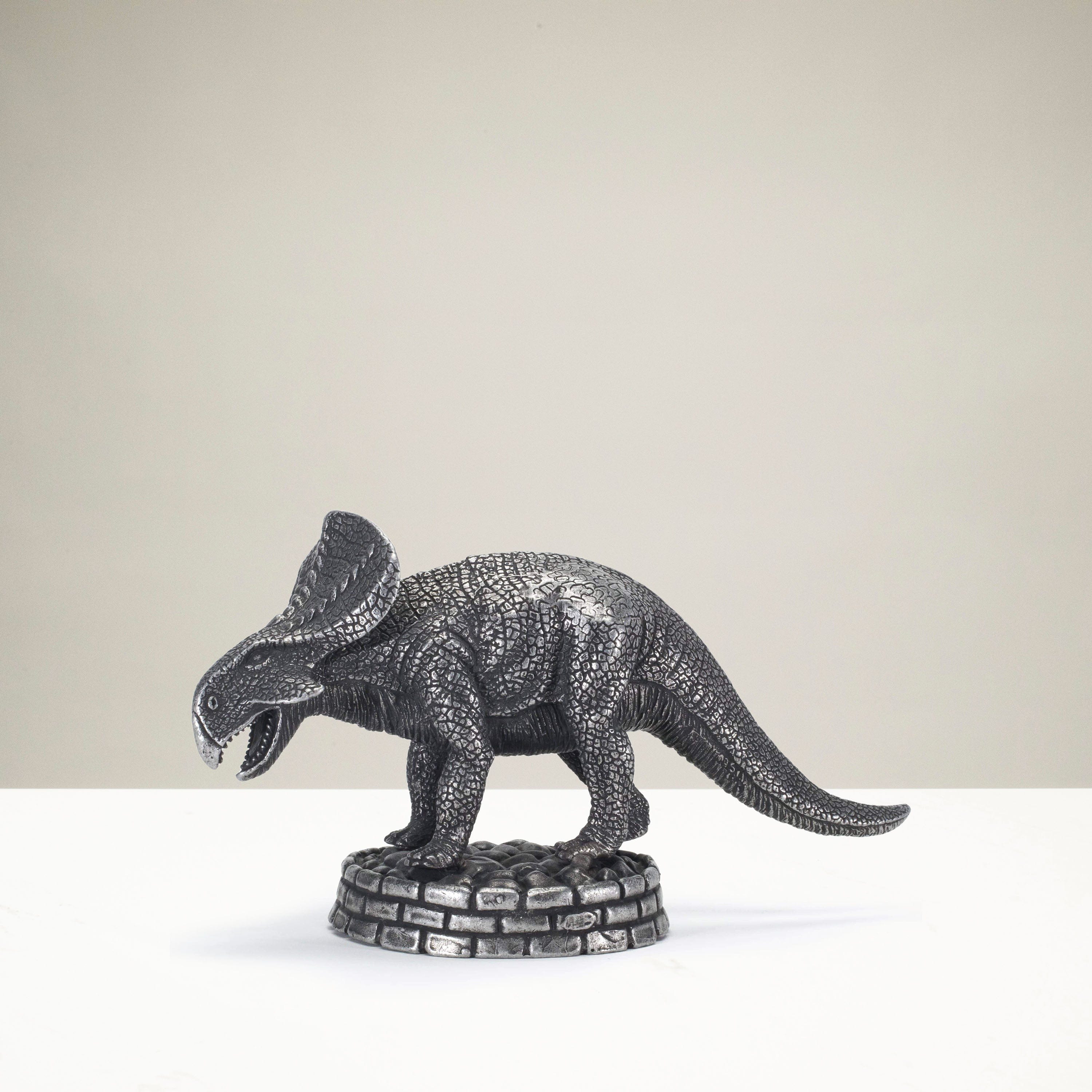 Kalifano Recycled Metal Art Achelousaurus Dinosaur Stainless Steel Hand Made Carving CV400-SS-AC