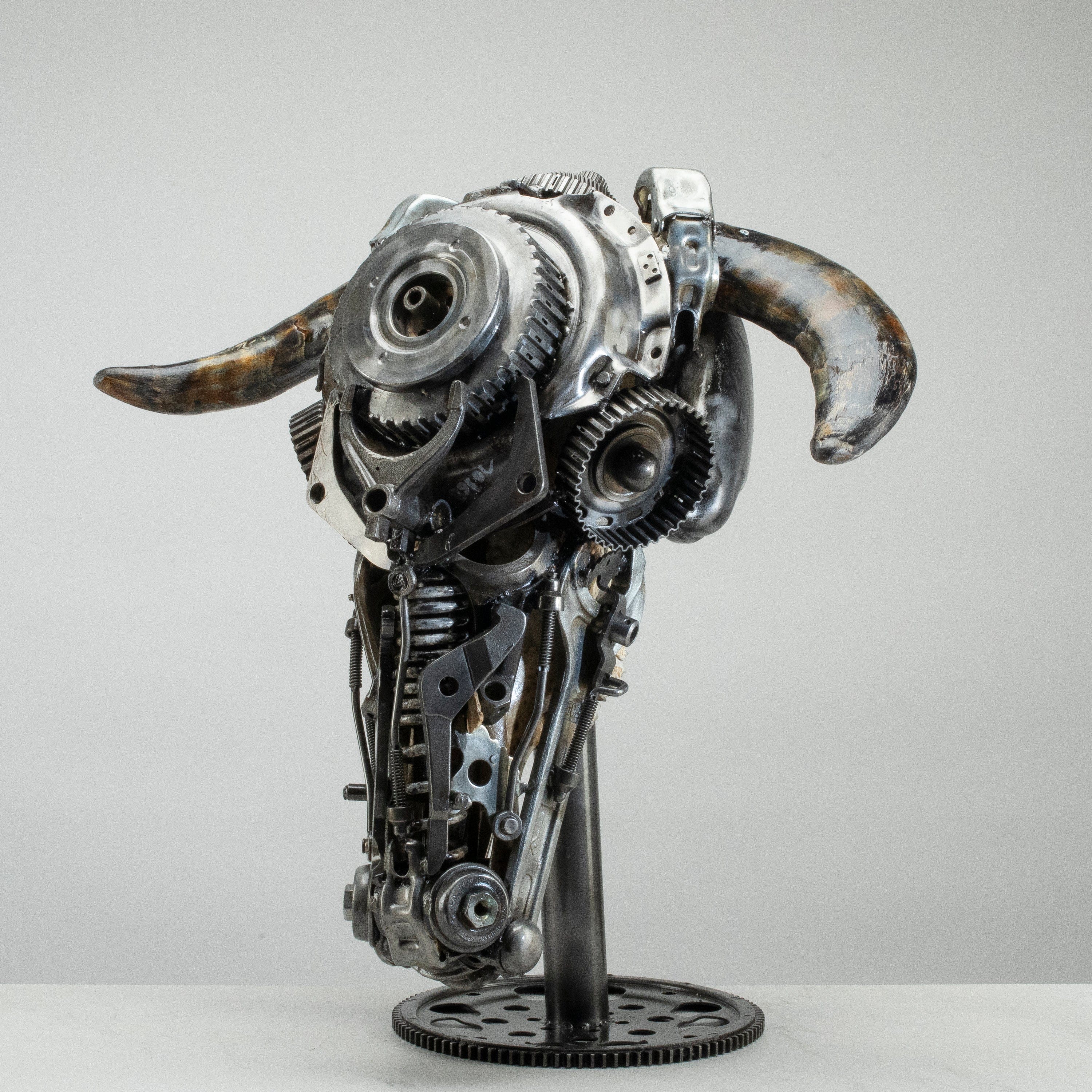 Kalifano Recycled Metal Art Bull Skull Recycled Metal Art Sculpture RMS-BSK-S146
