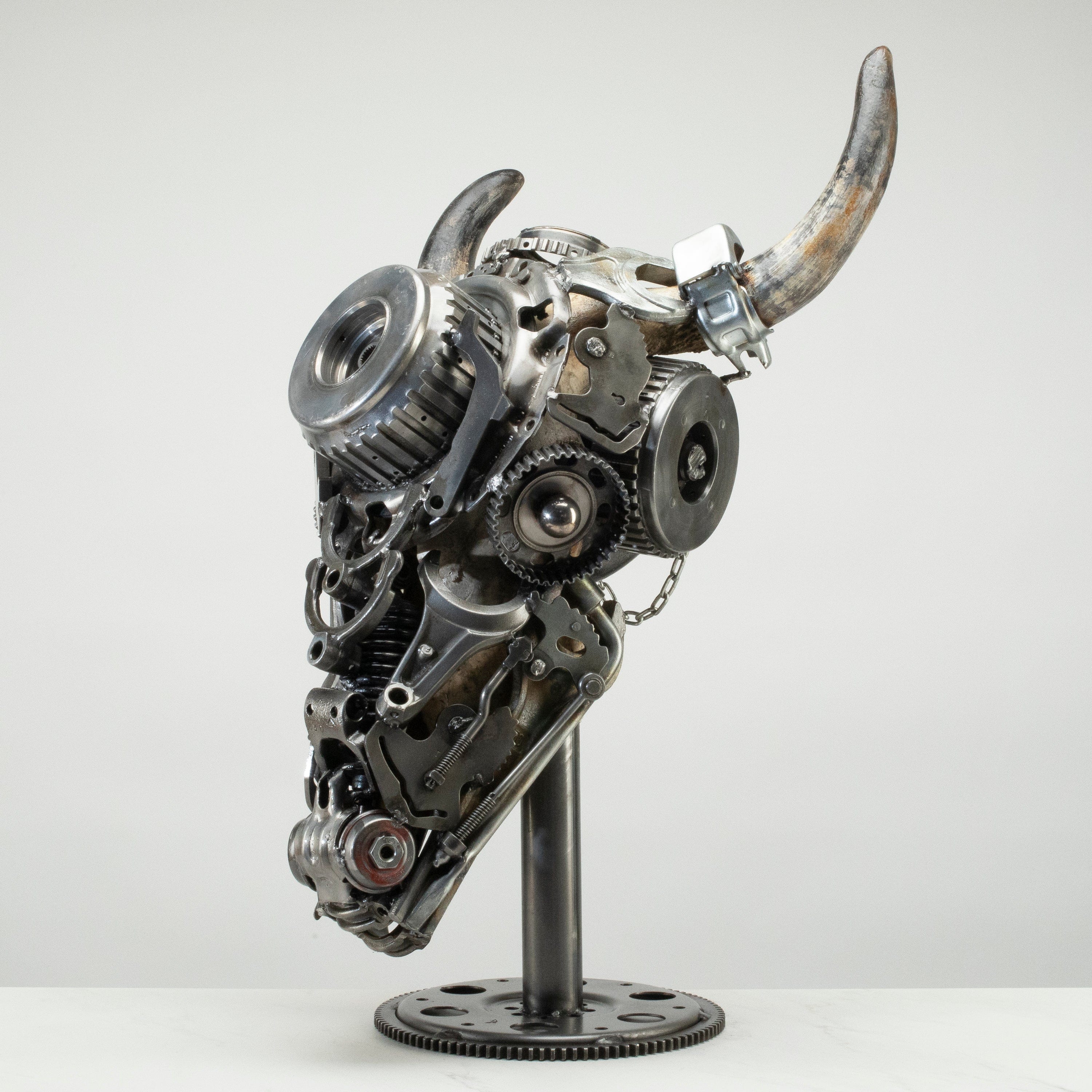 Kalifano Recycled Metal Art Bull Skull Recycled Metal Art Sculpture RMS-BSK-S147