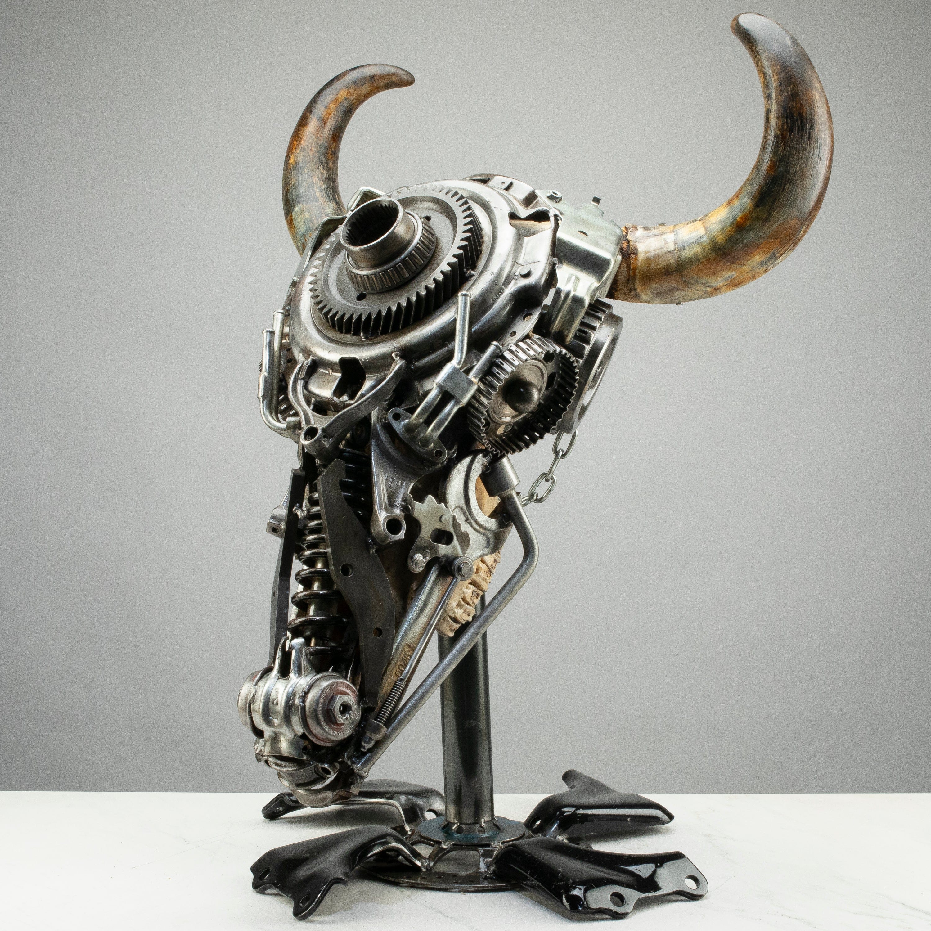 Kalifano Recycled Metal Art Bull Skull Recycled Metal Art Sculpture RMS-BSK-S187