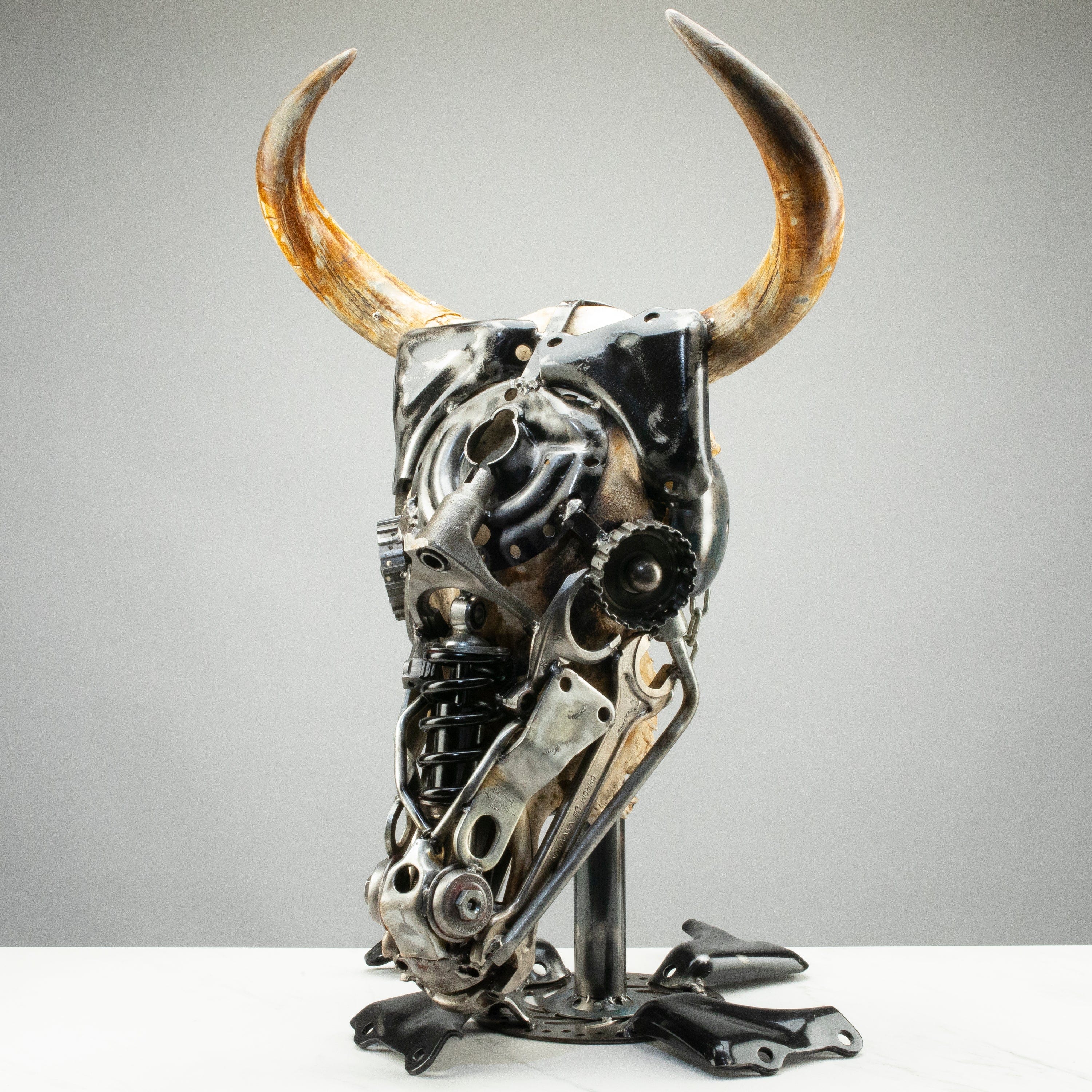 Kalifano Recycled Metal Art Bull Skull Recycled Metal Art Sculpture RMS-BSK-S188