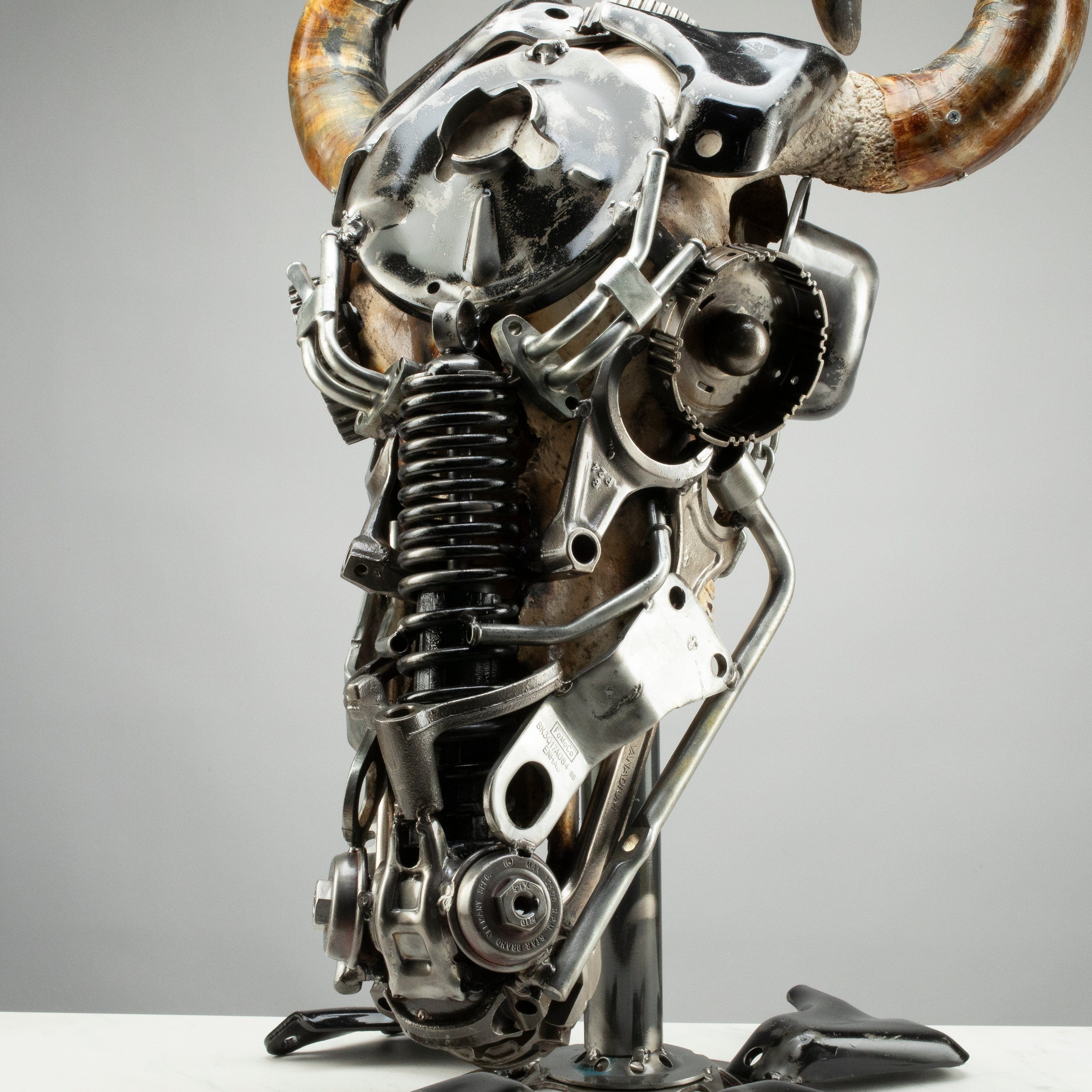 Kalifano Recycled Metal Art Bull Skull Recycled Metal Art Sculpture RMS-BSK-S191