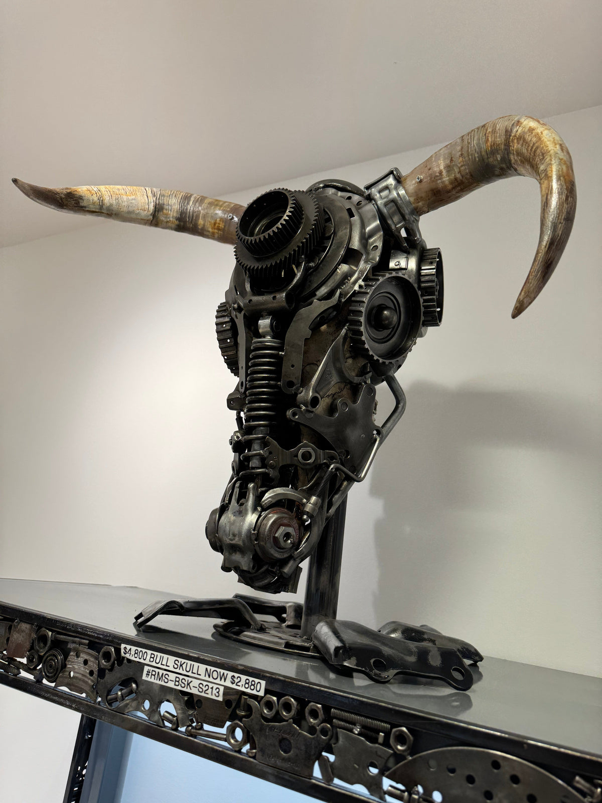 Kalifano Recycled Metal Art Bull Skull Recycled Metal Art Sculpture RMS-BSK-S213