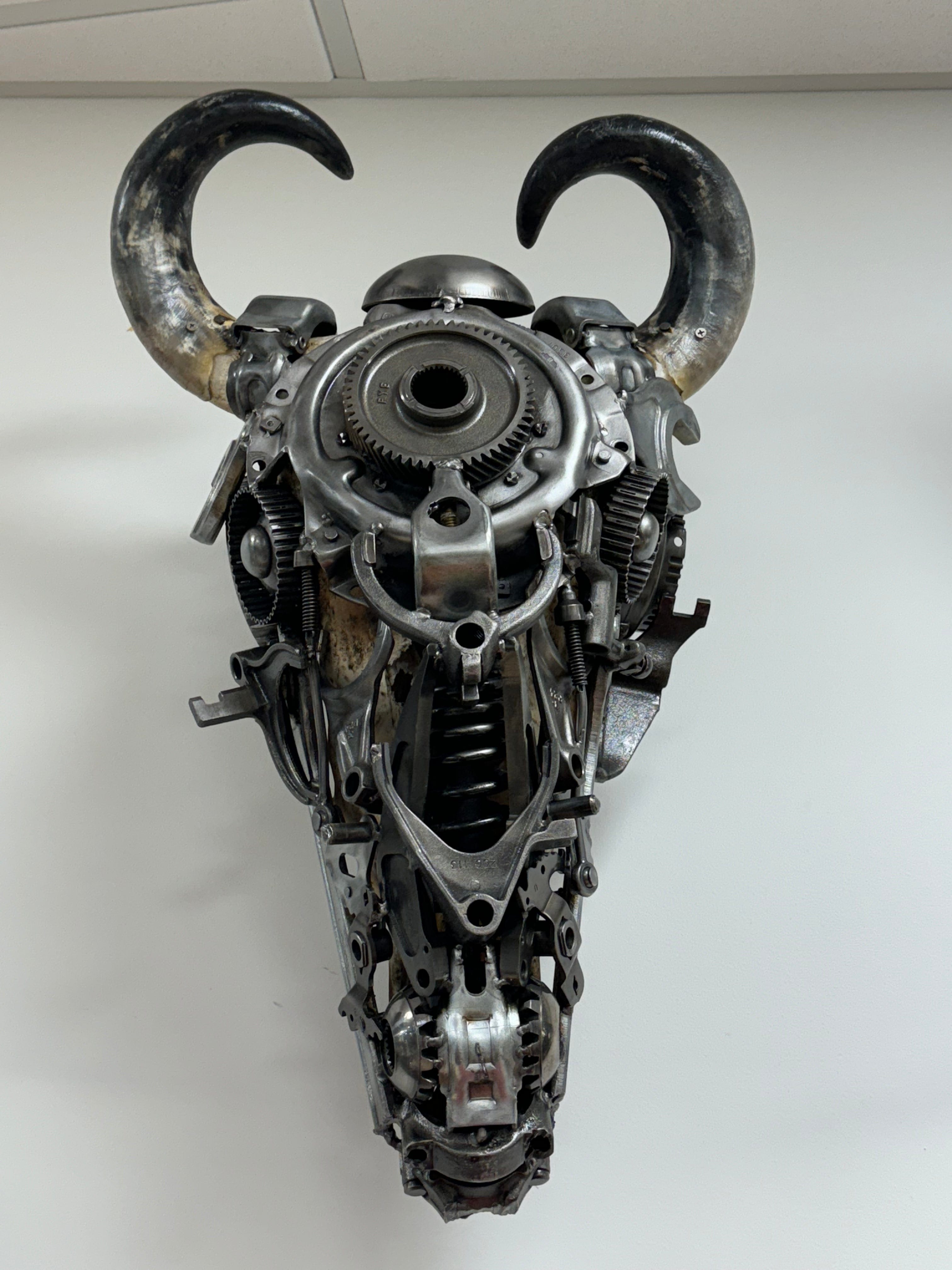 Kalifano Recycled Metal Art Bull Skull Recycled Metal Art Sculpture RMS-BSK-S64