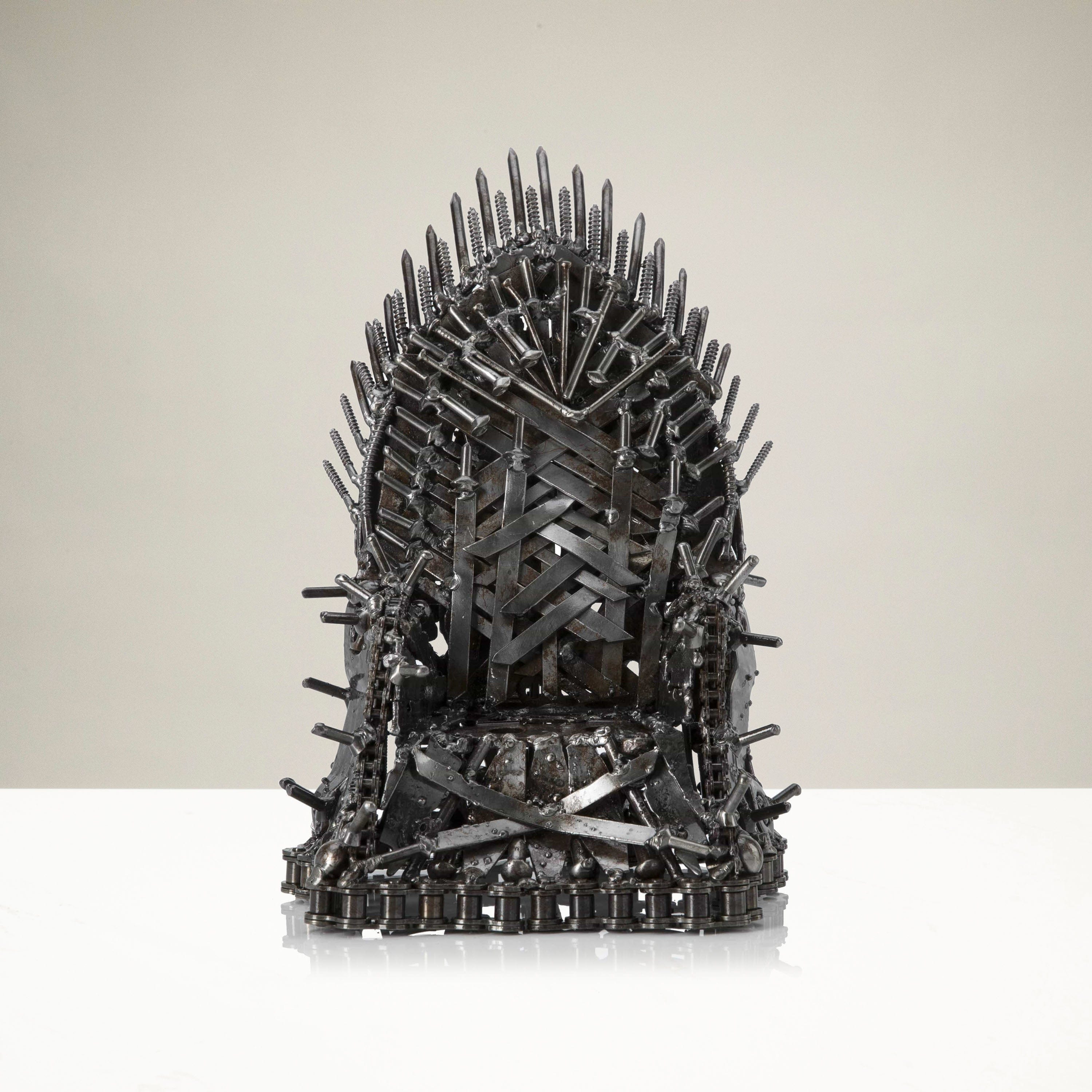 Kalifano Recycled Metal Art Game of Thrones, Throne Inspired Recycled Metal Sculpture RMS-TH28x20-N