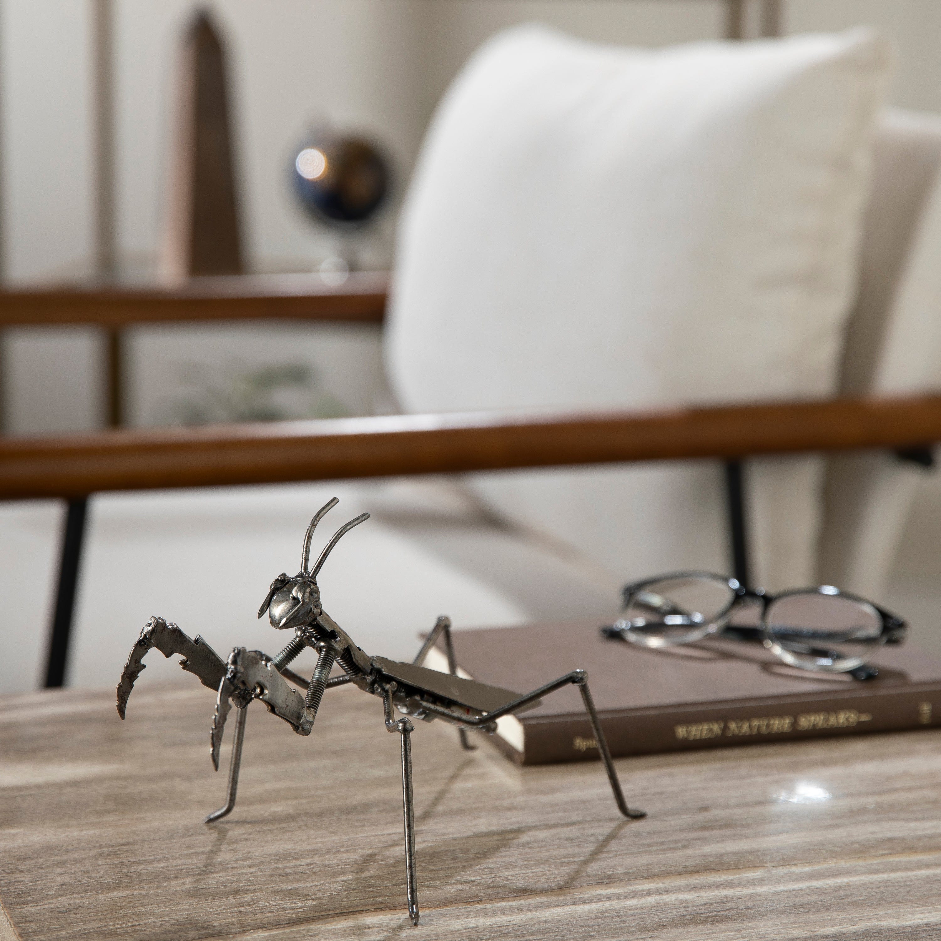 Kalifano Recycled Metal Art Grasshopper Recycled Metal Sculpture RMS-250GH-N