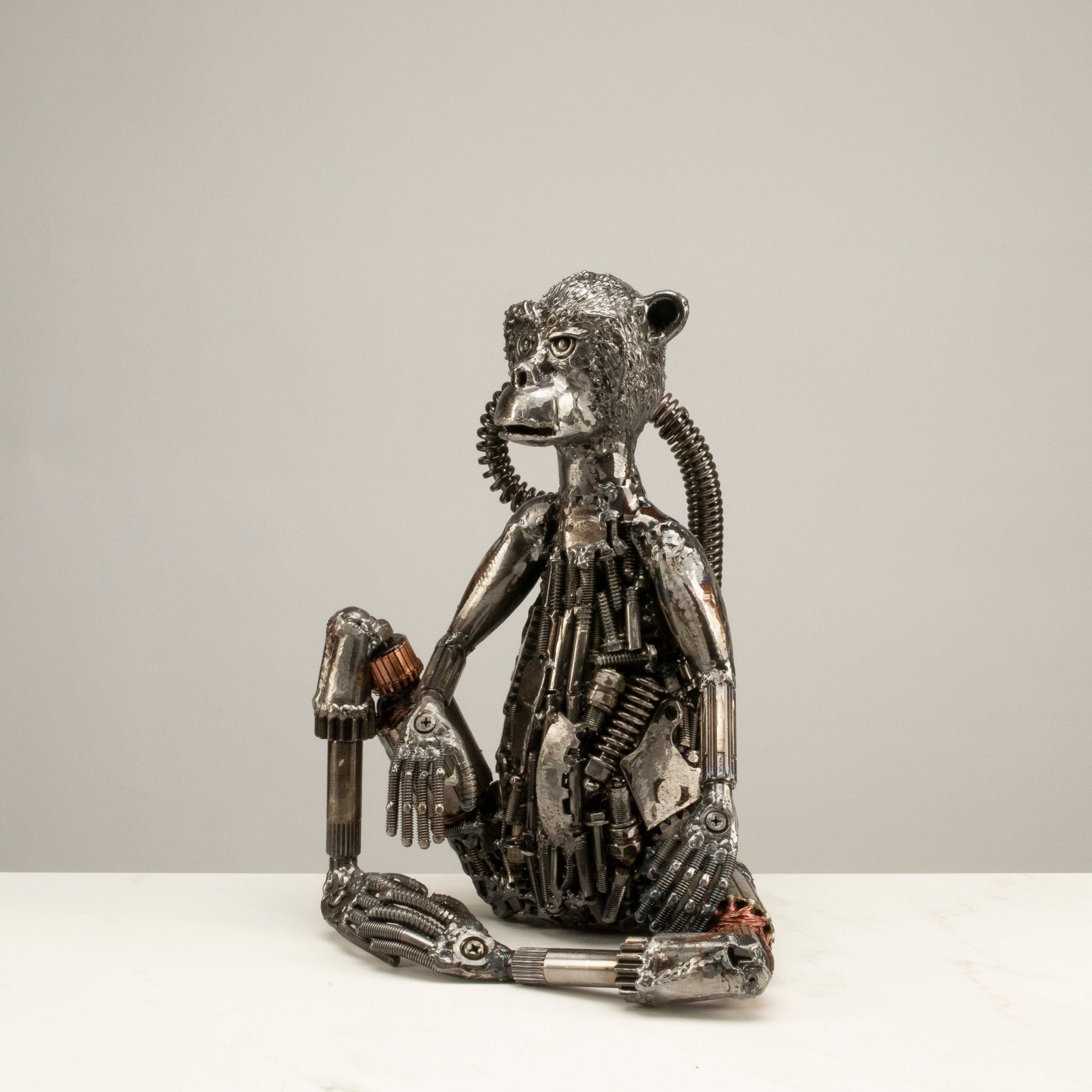 KALIFANO Recycled Metal Art Sitting Monkey Recycled Metal Art Sculpture RMS-1700MON-PK