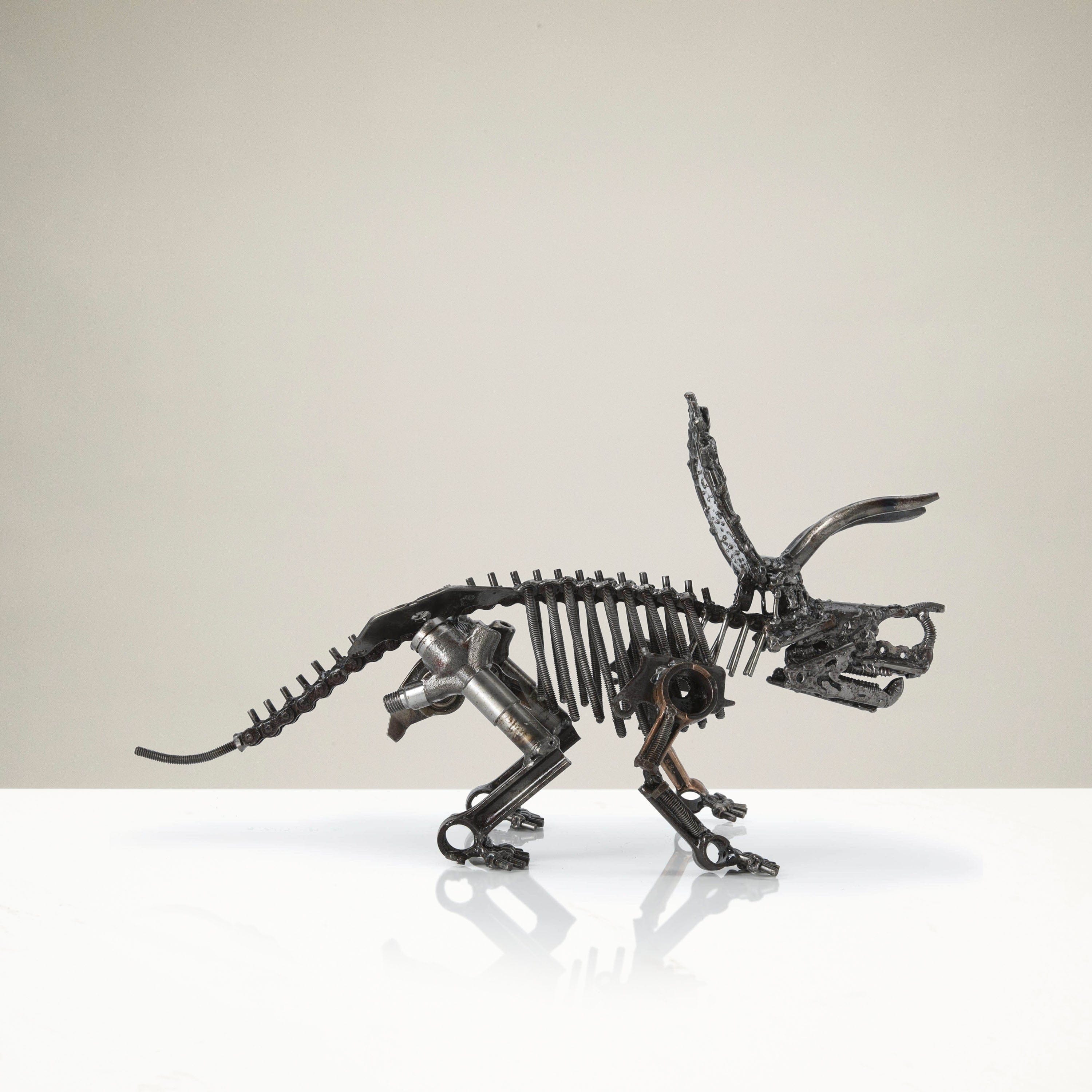 Kalifano Recycled Metal Art Triceratops Skeleton Inspired Recycled Metal Sculpture RMS-1500TS-N