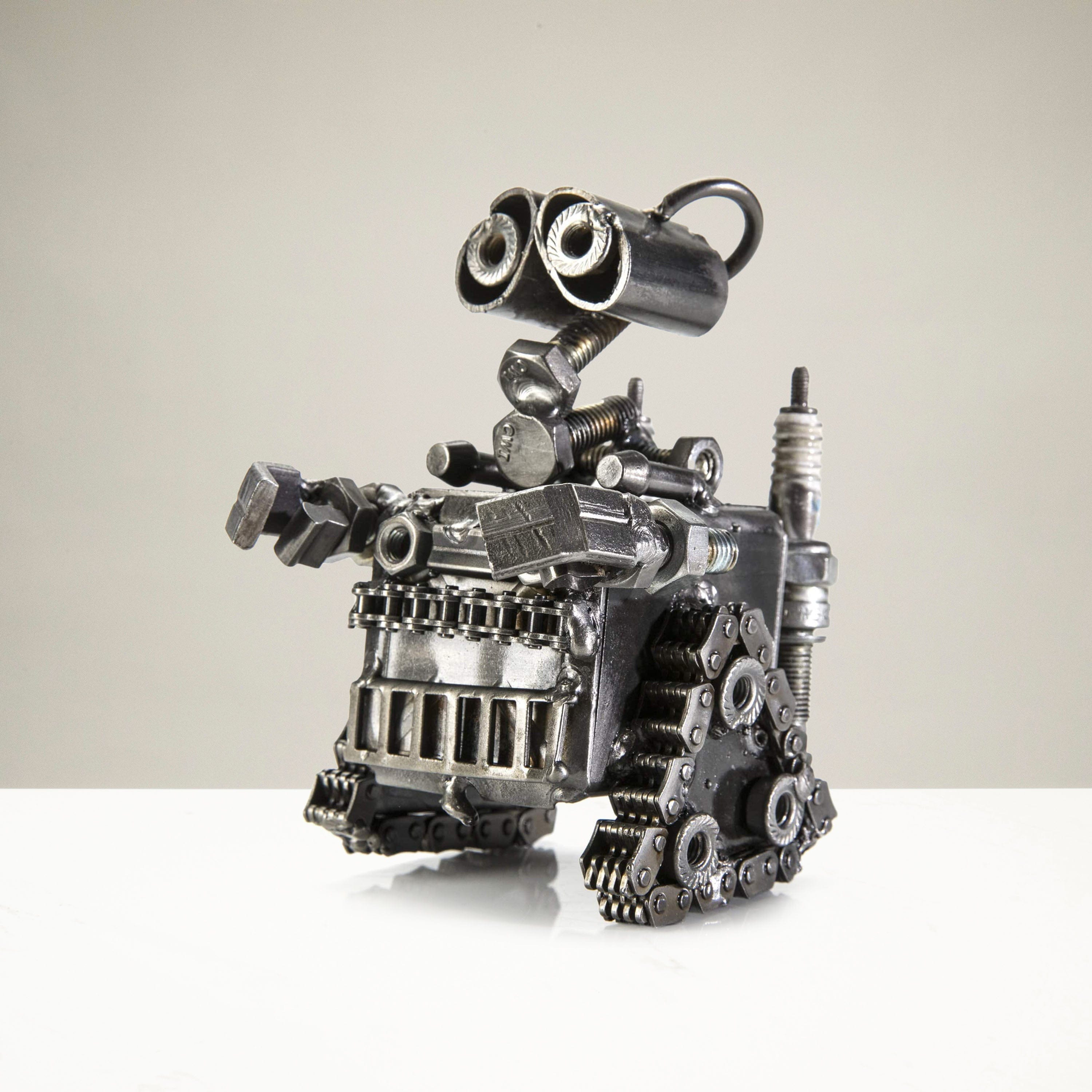 Kalifano Recycled Metal Art Wall-E Inspired Recycled Metal Sculpture RMS-280WE-S