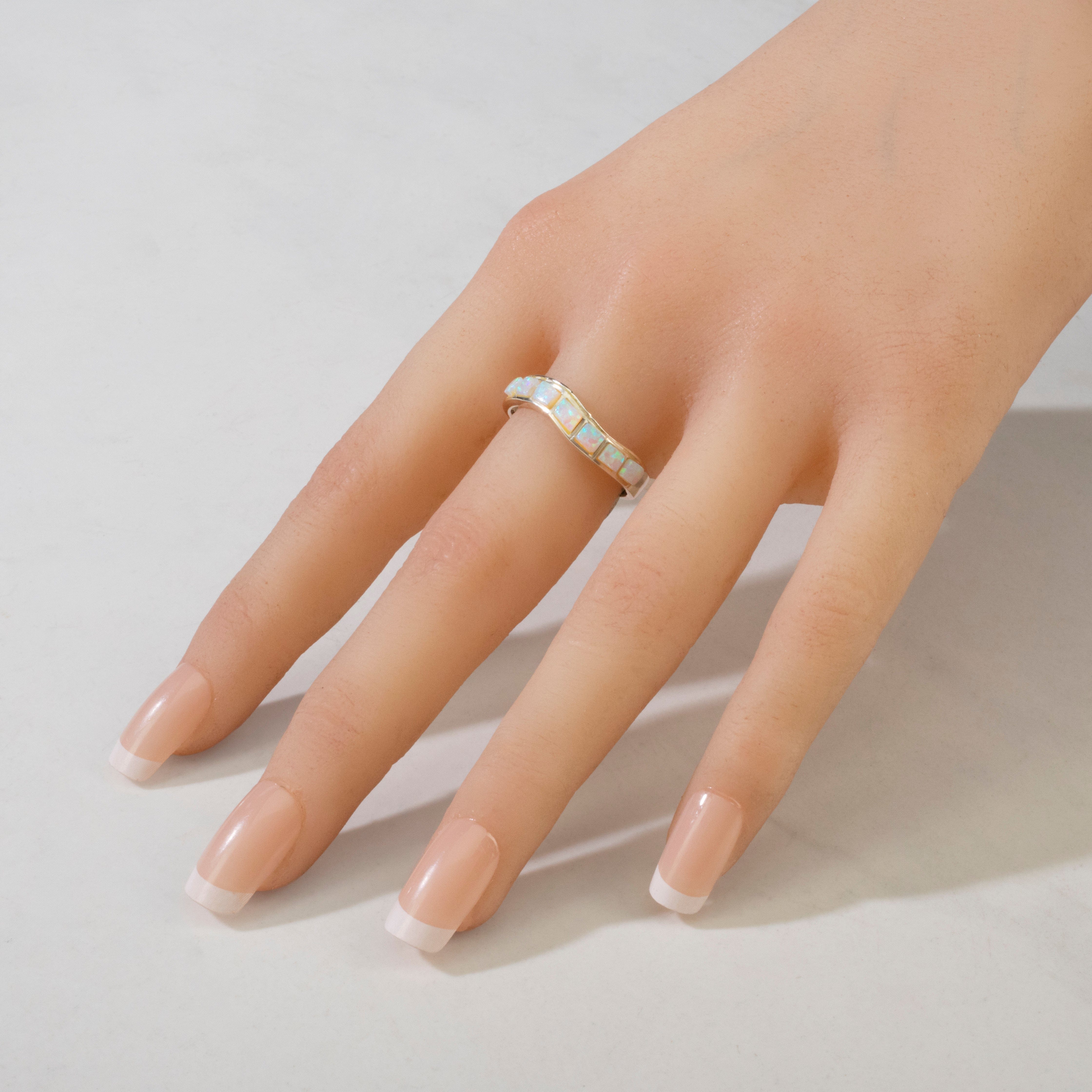 Kalifano Southwest Silver Jewelry Opal 925 Sterling Silver Ring Handmade