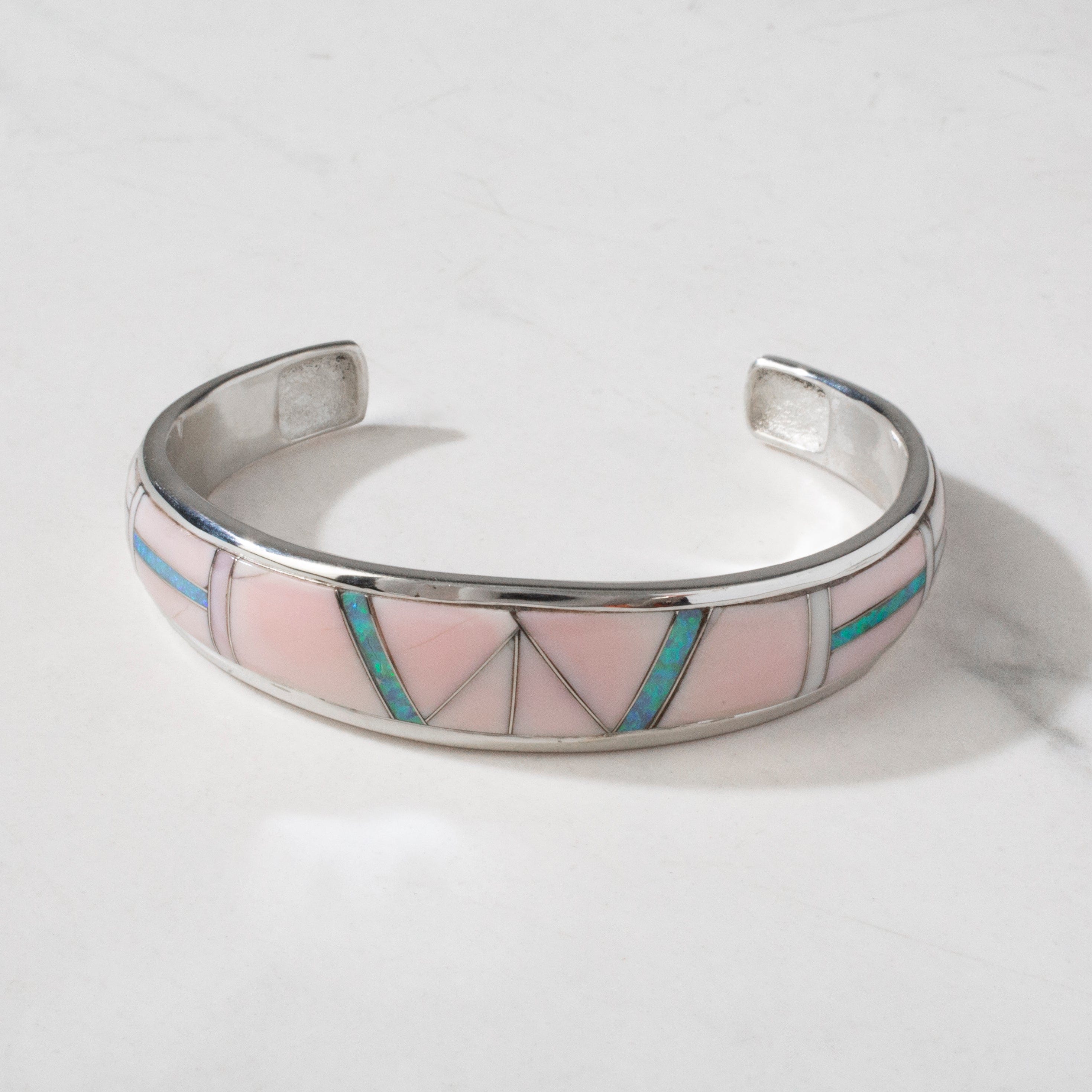 Kalifano Southwest Silver Jewelry Pink Conch Shell & Opal USA Handmade 925 Sterling Silver Cuff NMB.0691L.PC